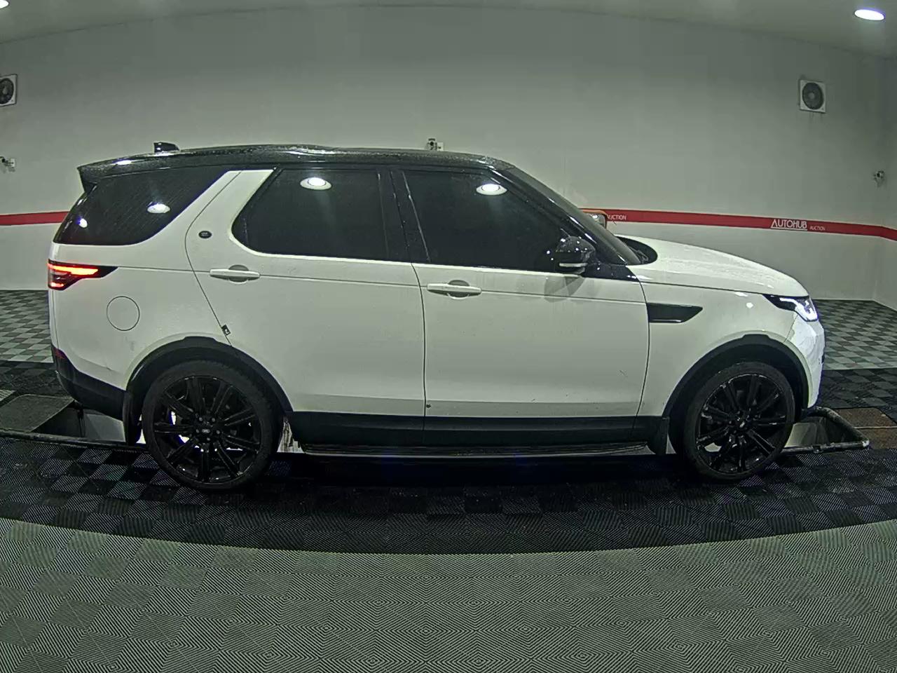 Land Rover Discovery 2018 - Image 3