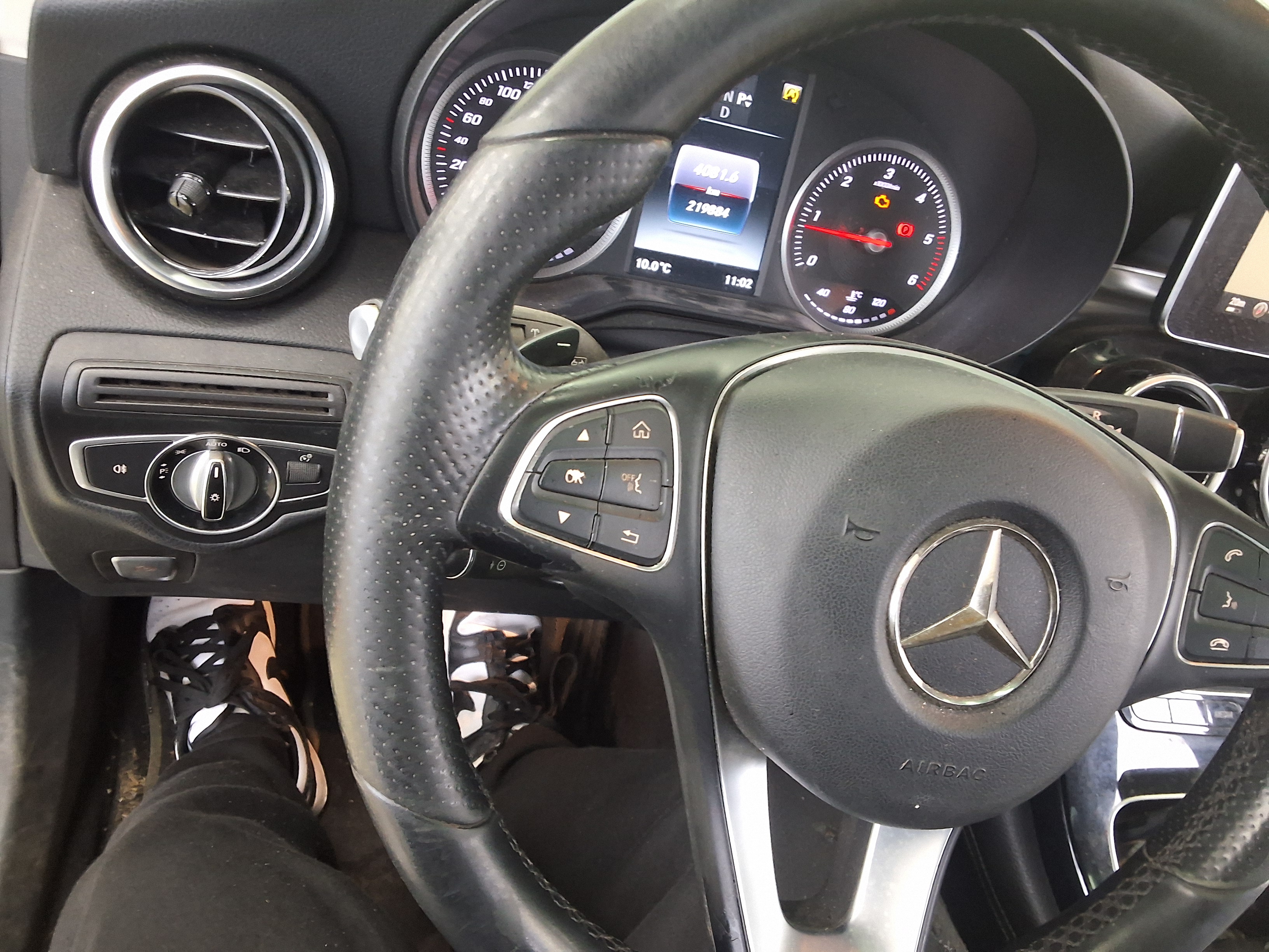 مرسيدس بنز GLC - 21
