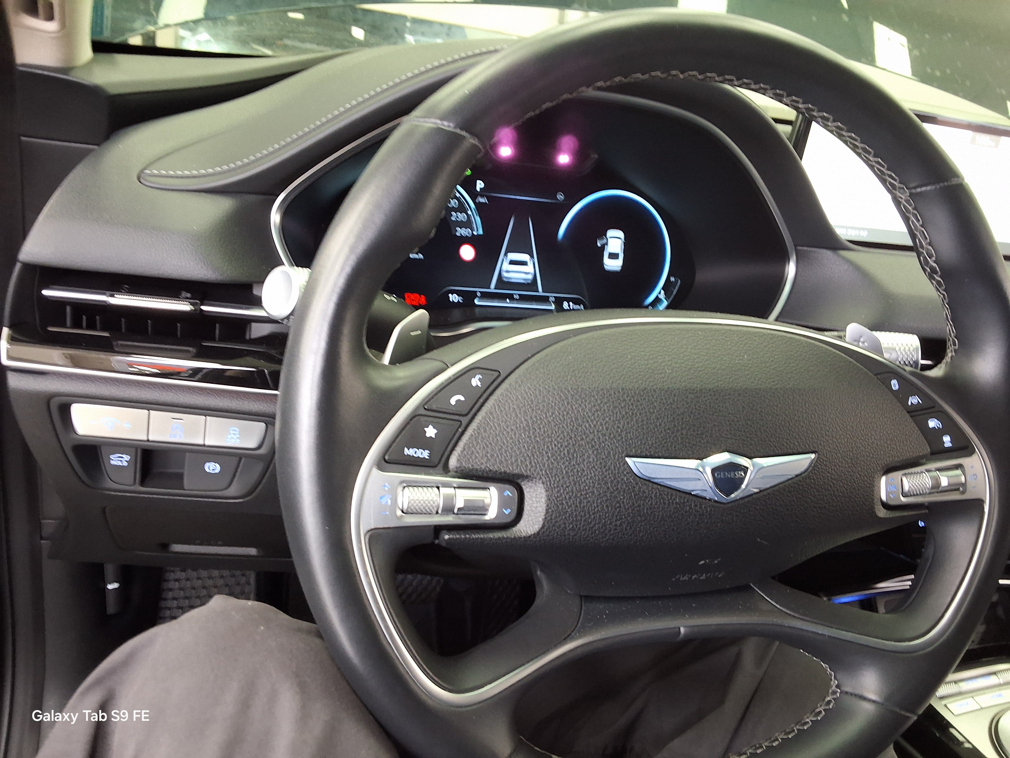 Hyundai Genesis 2022 - Image 16