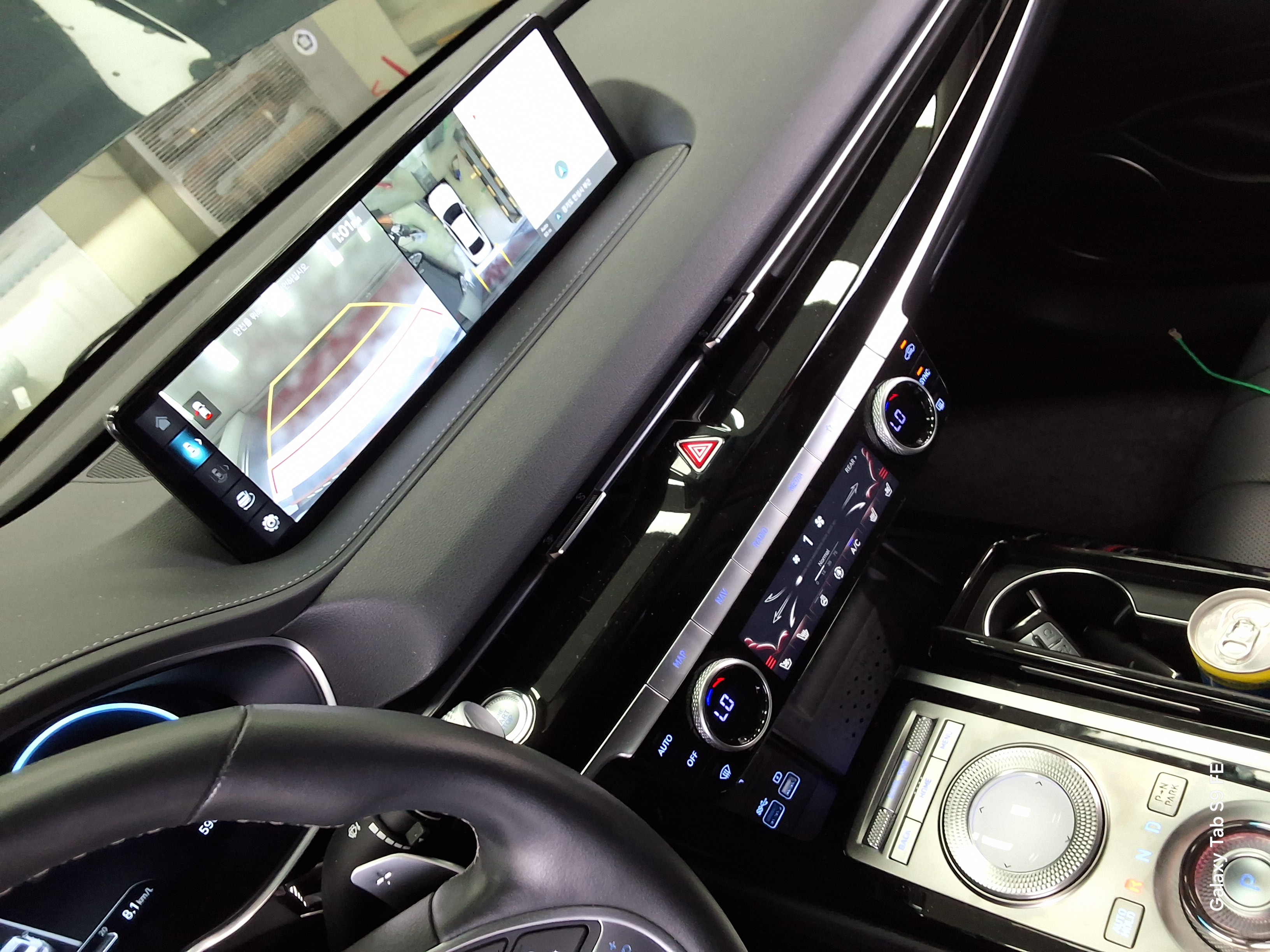 Hyundai Genesis 2022 - Image 17