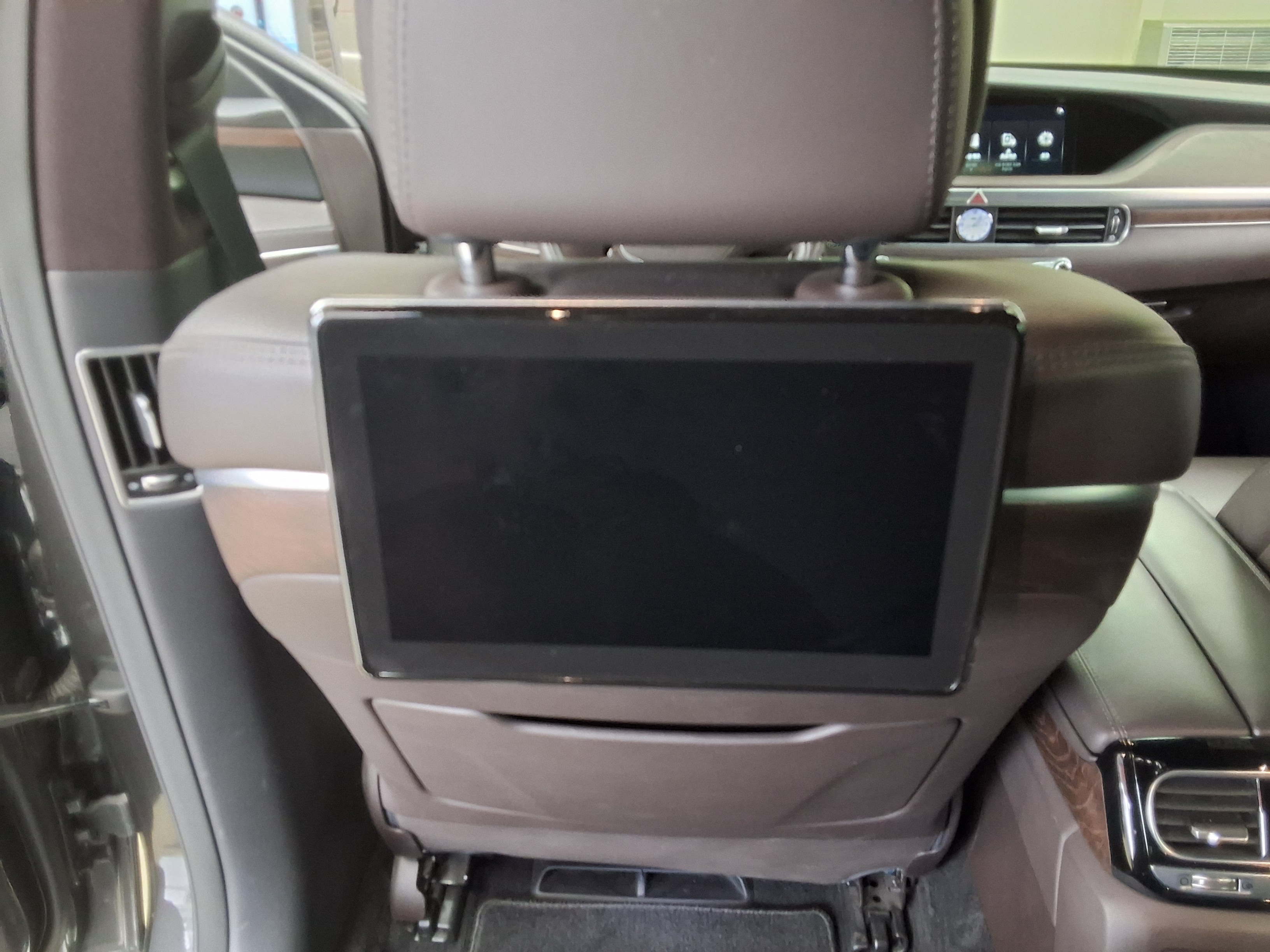 제네시스 G90 - 19