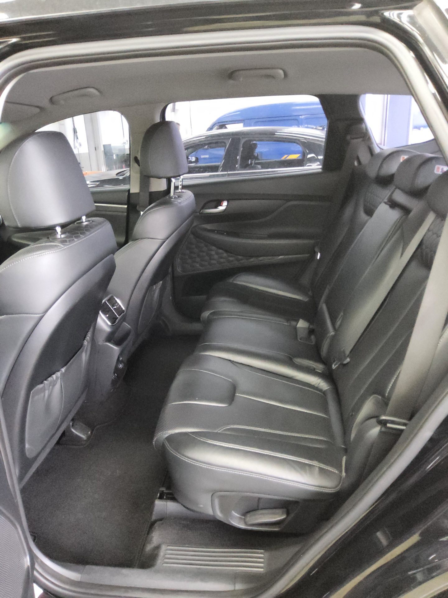 Hyundai Santa Fe 2019 - Image 11