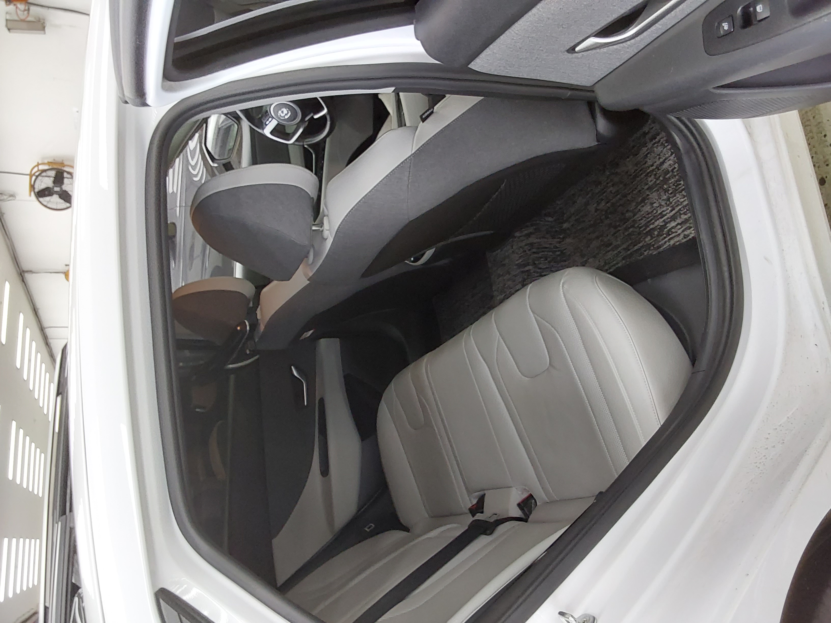 Hyundai Elantra 2021 - Image 12