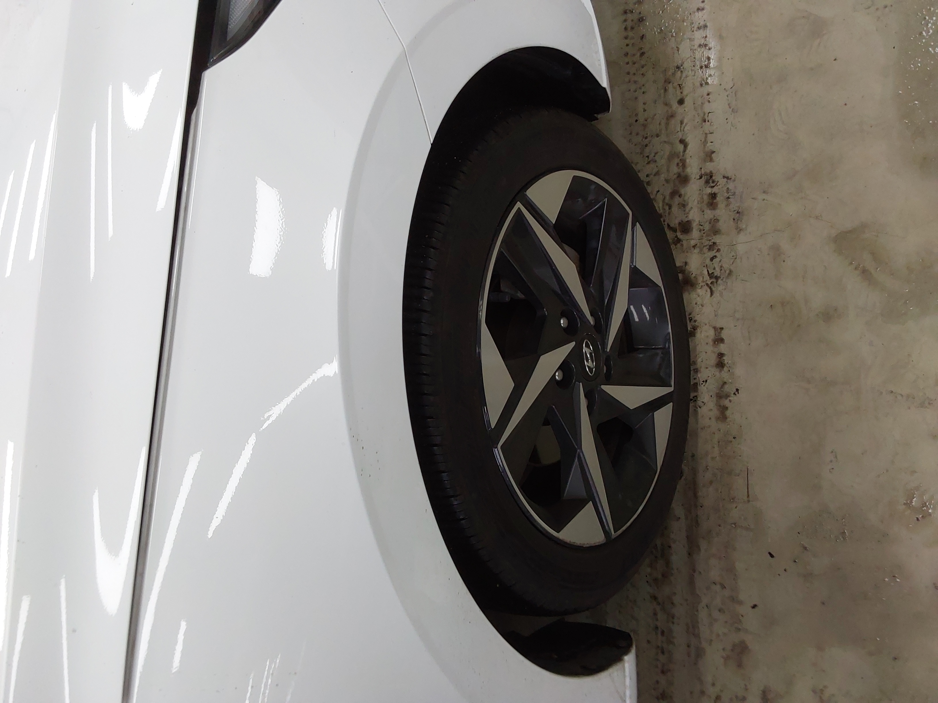 Hyundai Elantra 2021 - Image 20