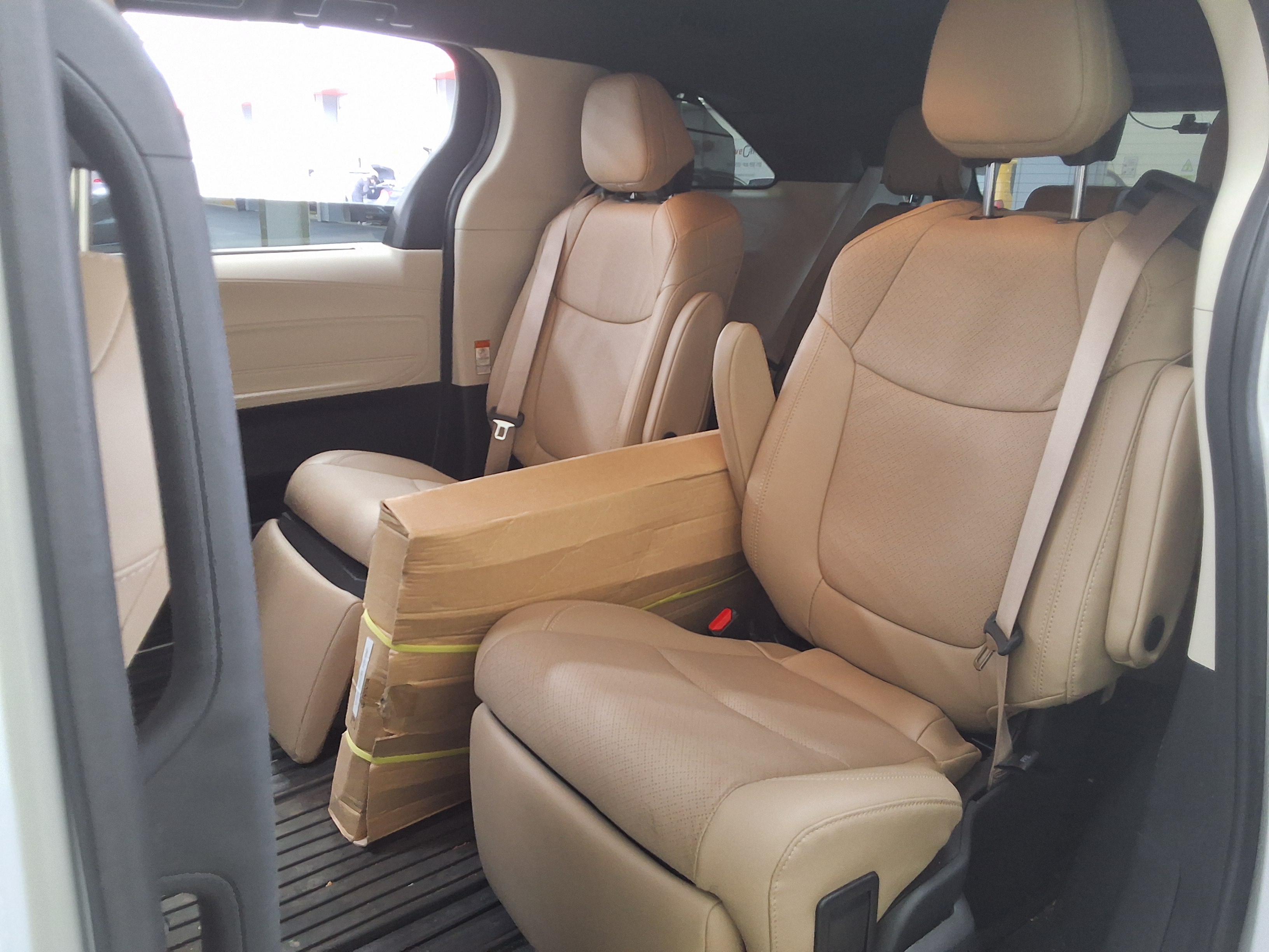 Toyota Sienna 2023 - Image 11