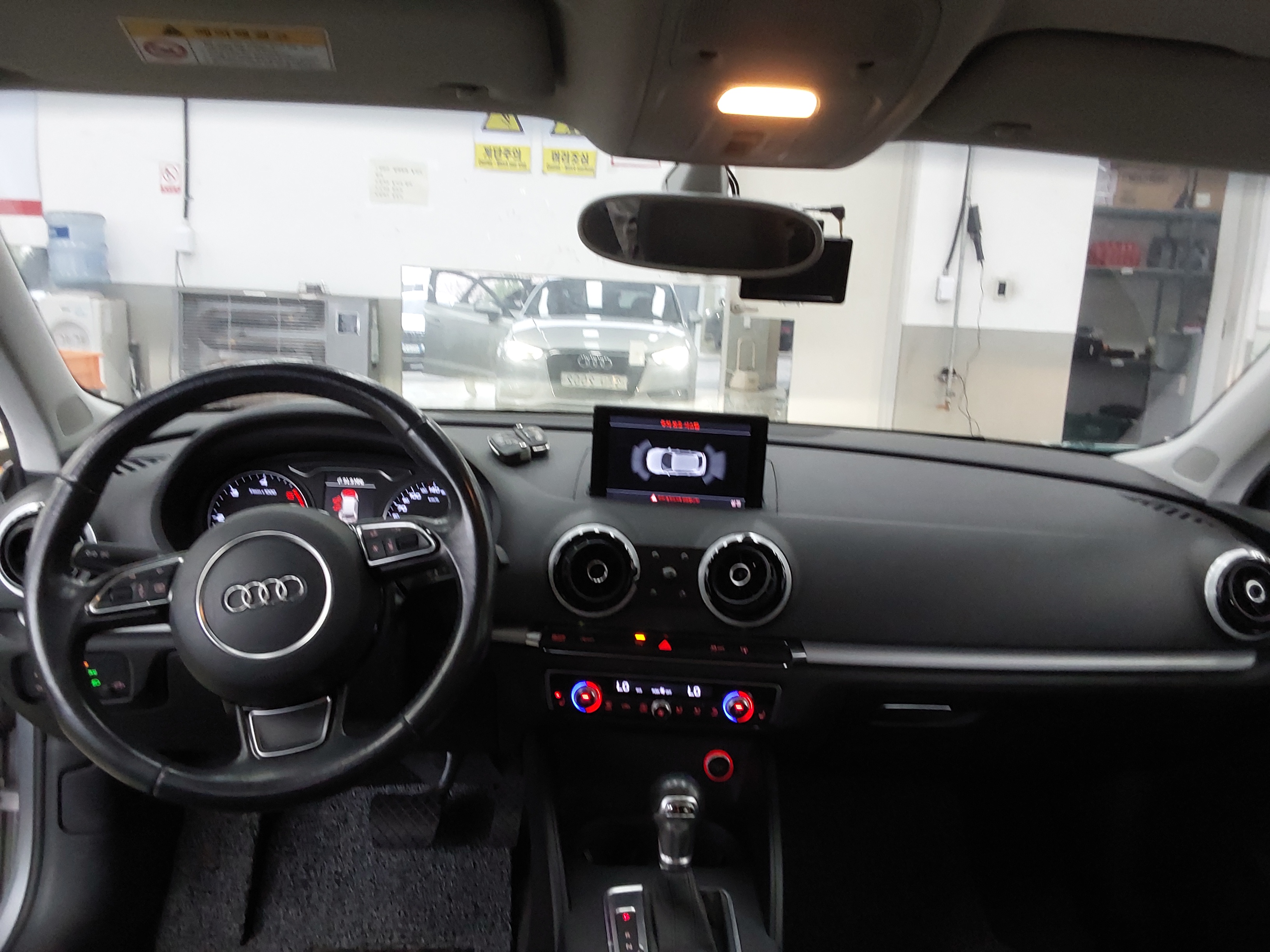 Audi A3 2015 - Image 10