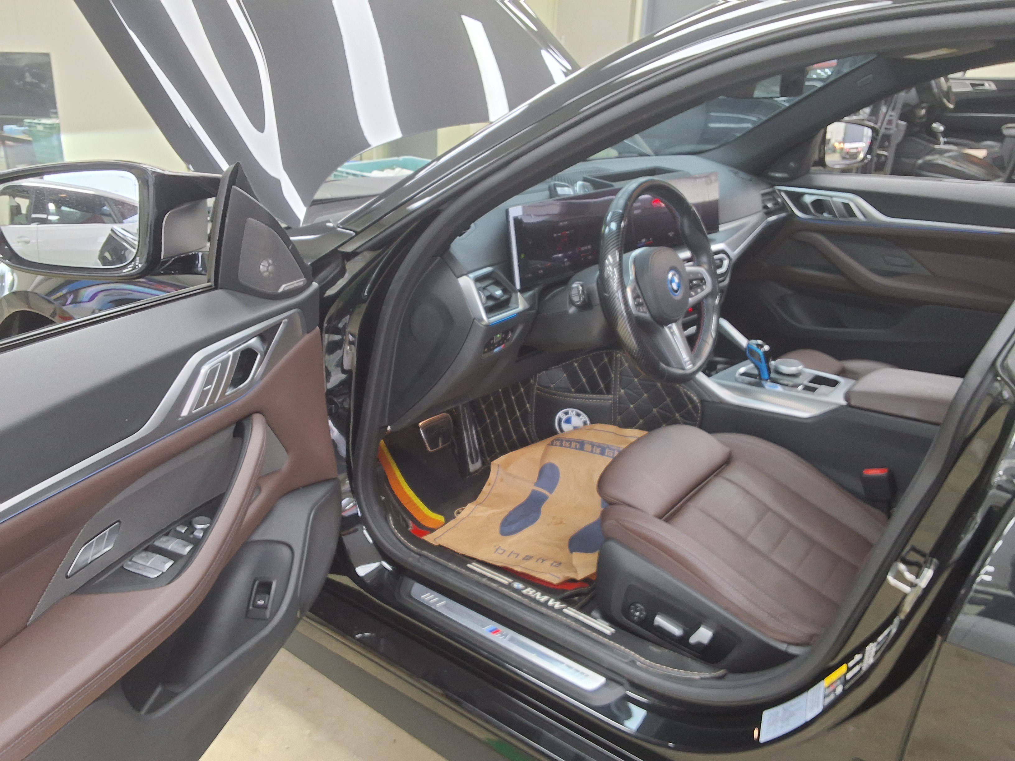 BMW i4 - 9
