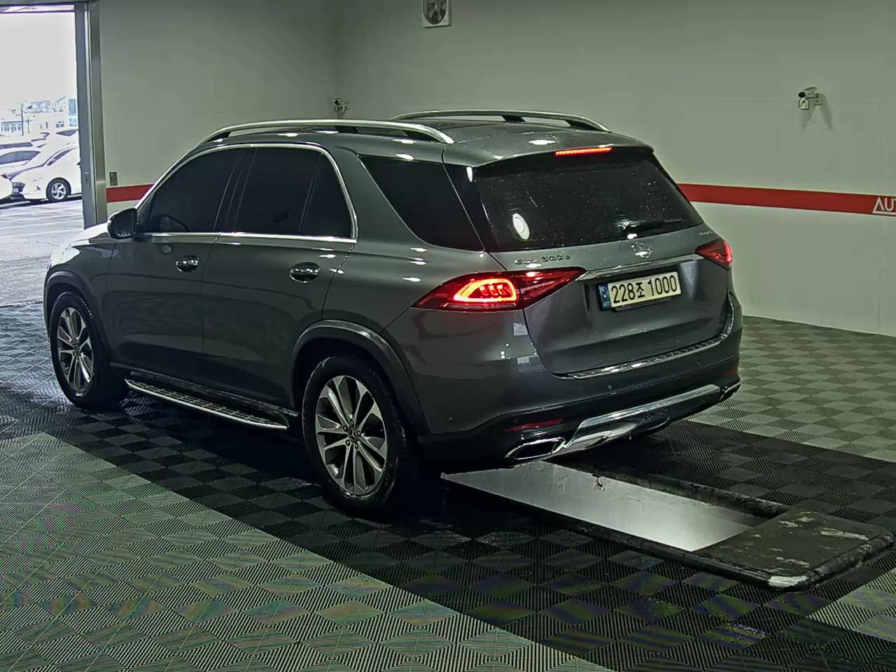 مرسيدس بنز GLE - 5