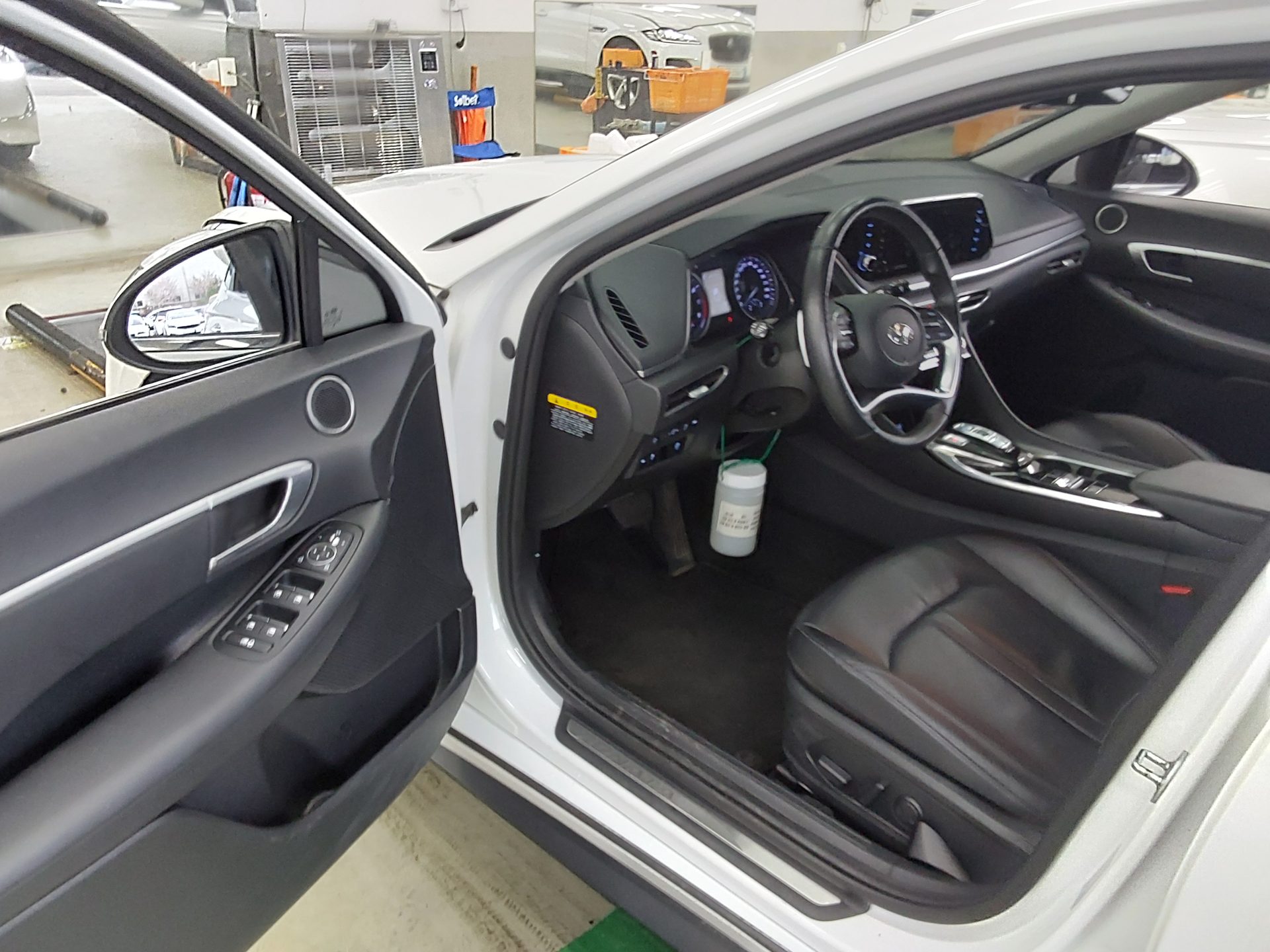 Hyundai Sonata 2020 - Image 9