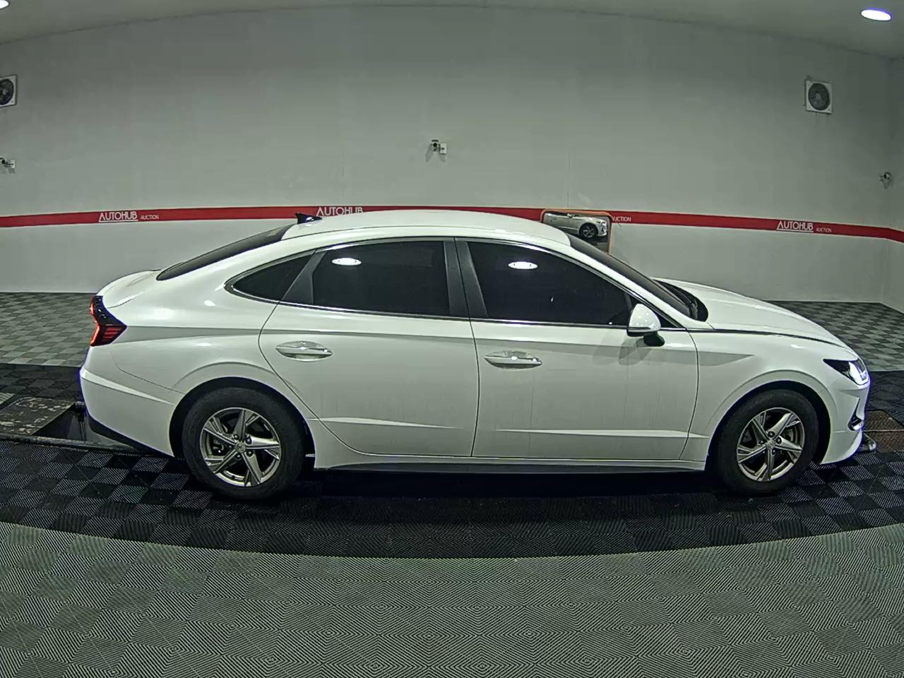 Hyundai Sonata 2020 - Image 3