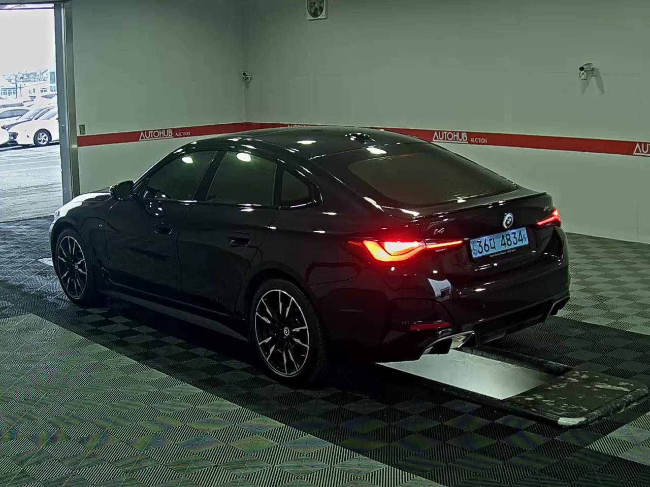 BMW i4 - 5