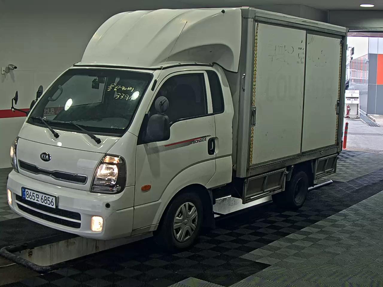 Chrysler Cargo