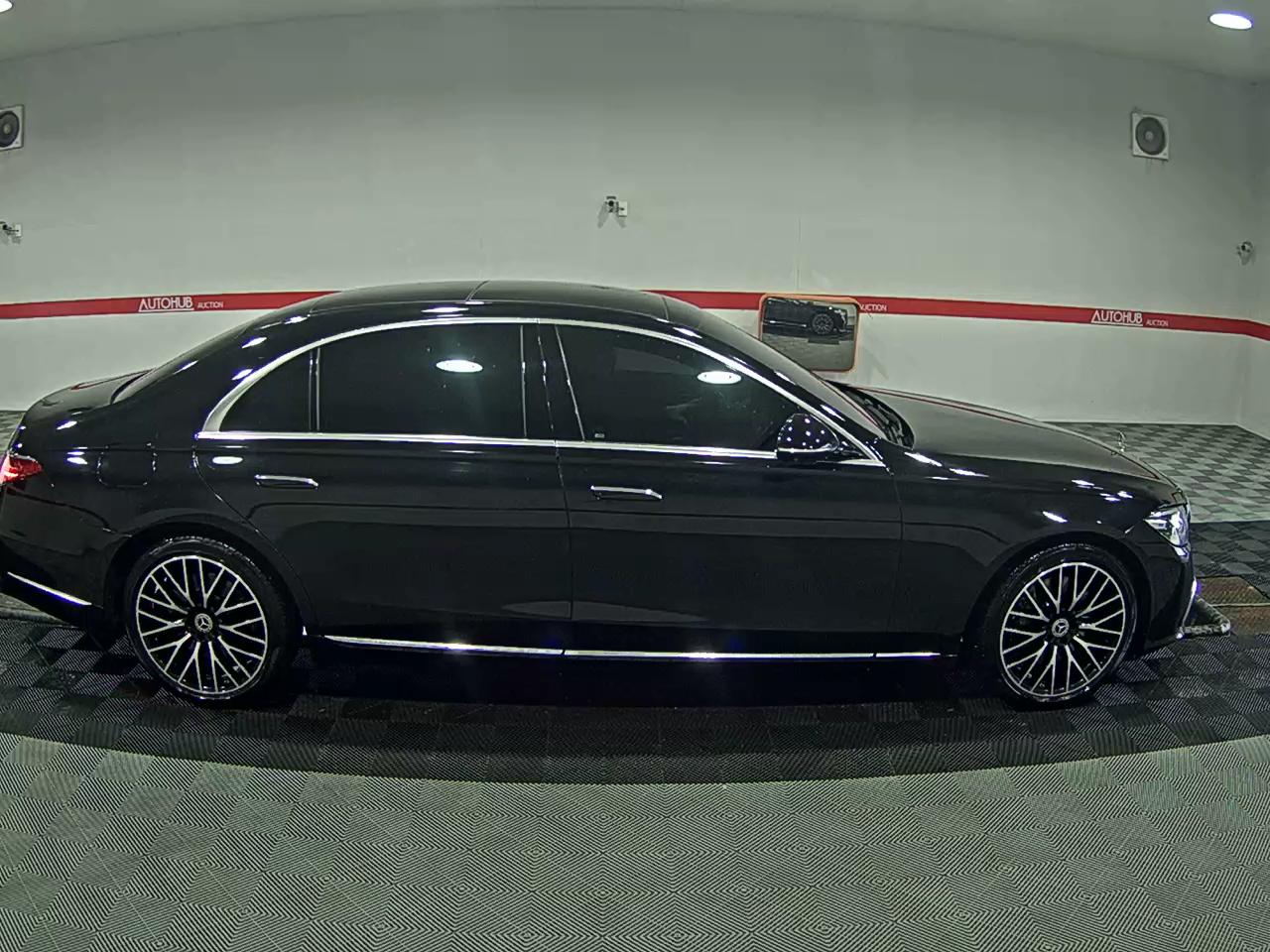 Mercedes-Benz S-Class 2022 - Image 3
