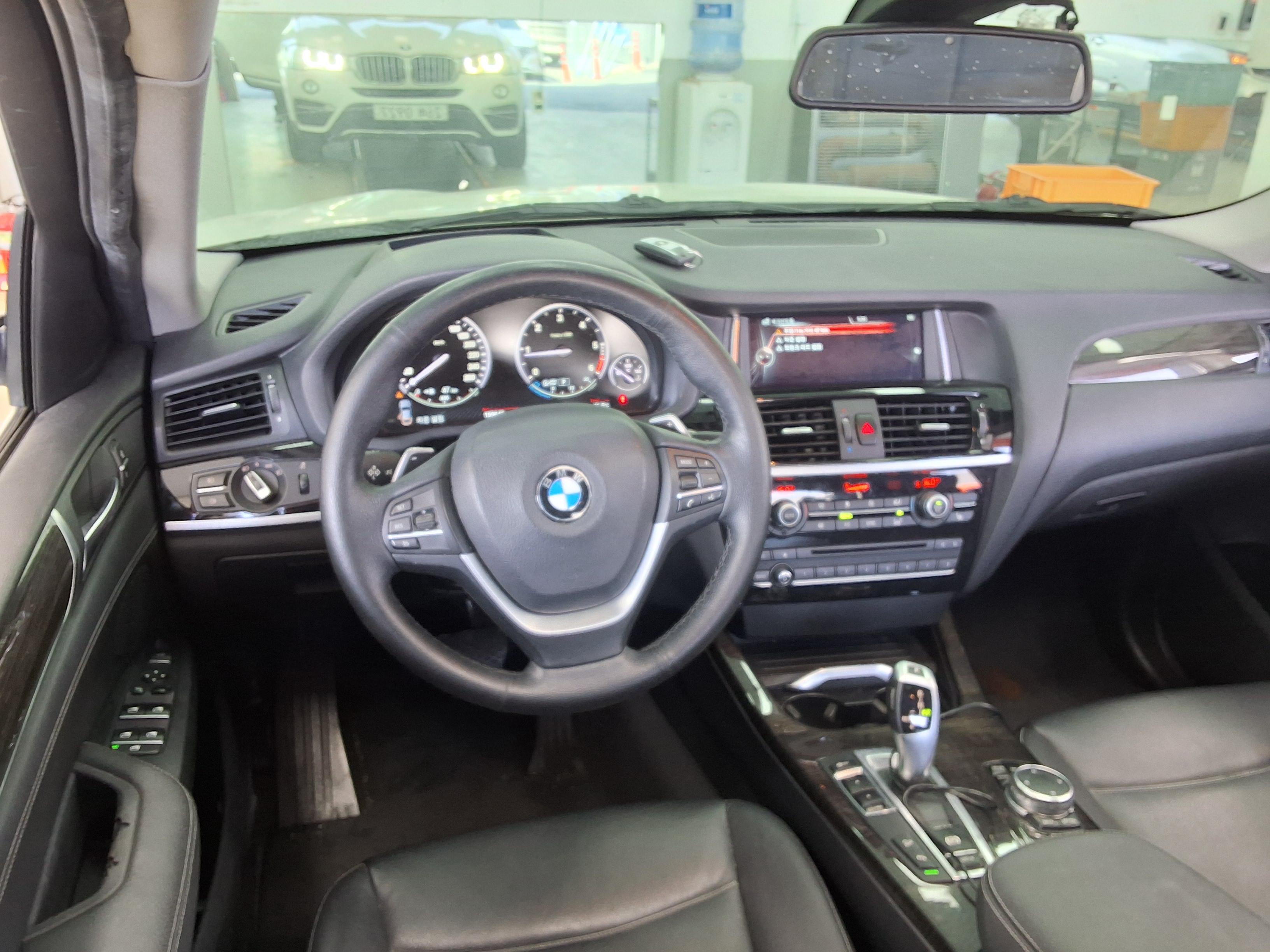 BMW X4 - 10