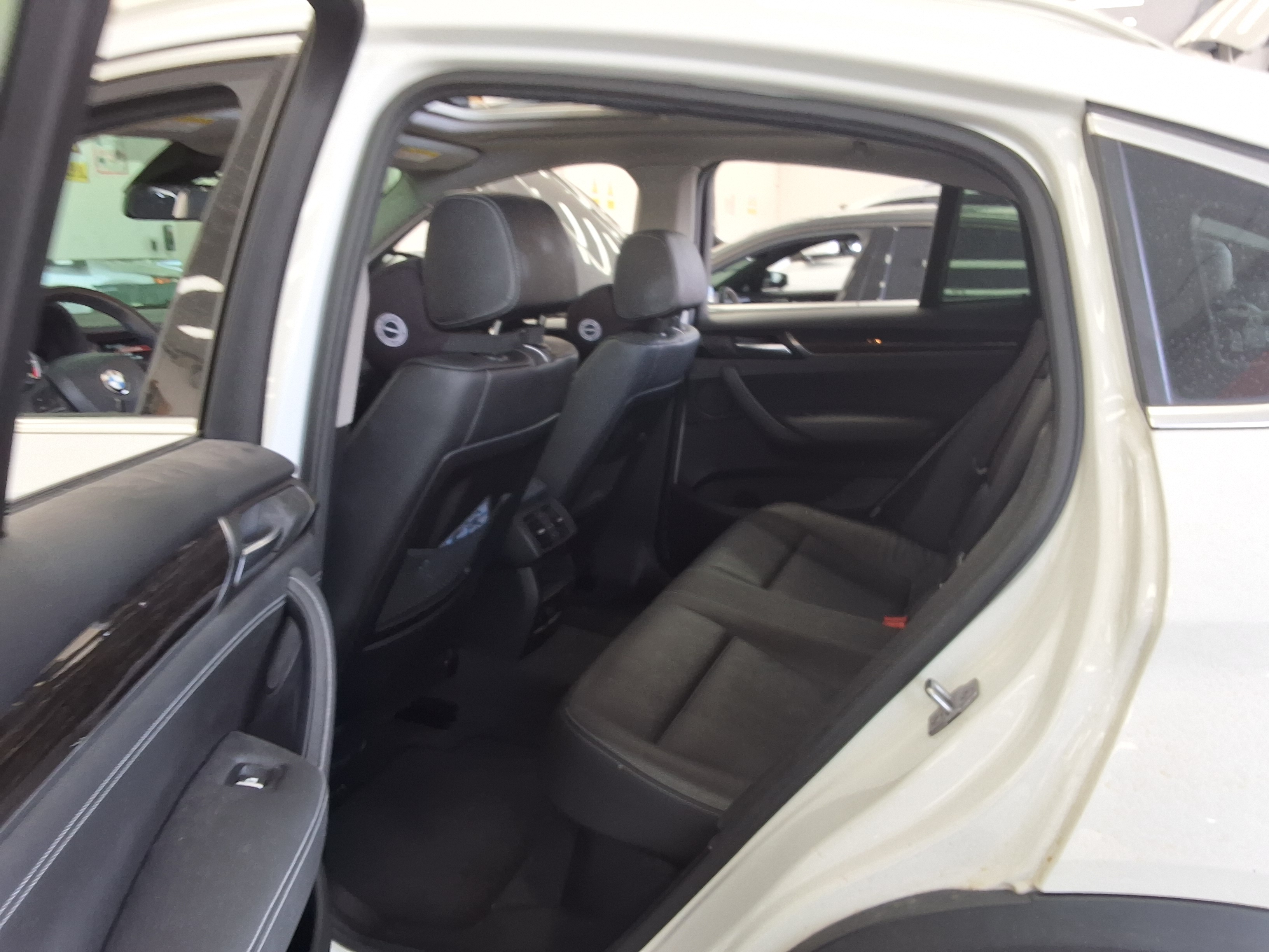 BMW X4 - 11
