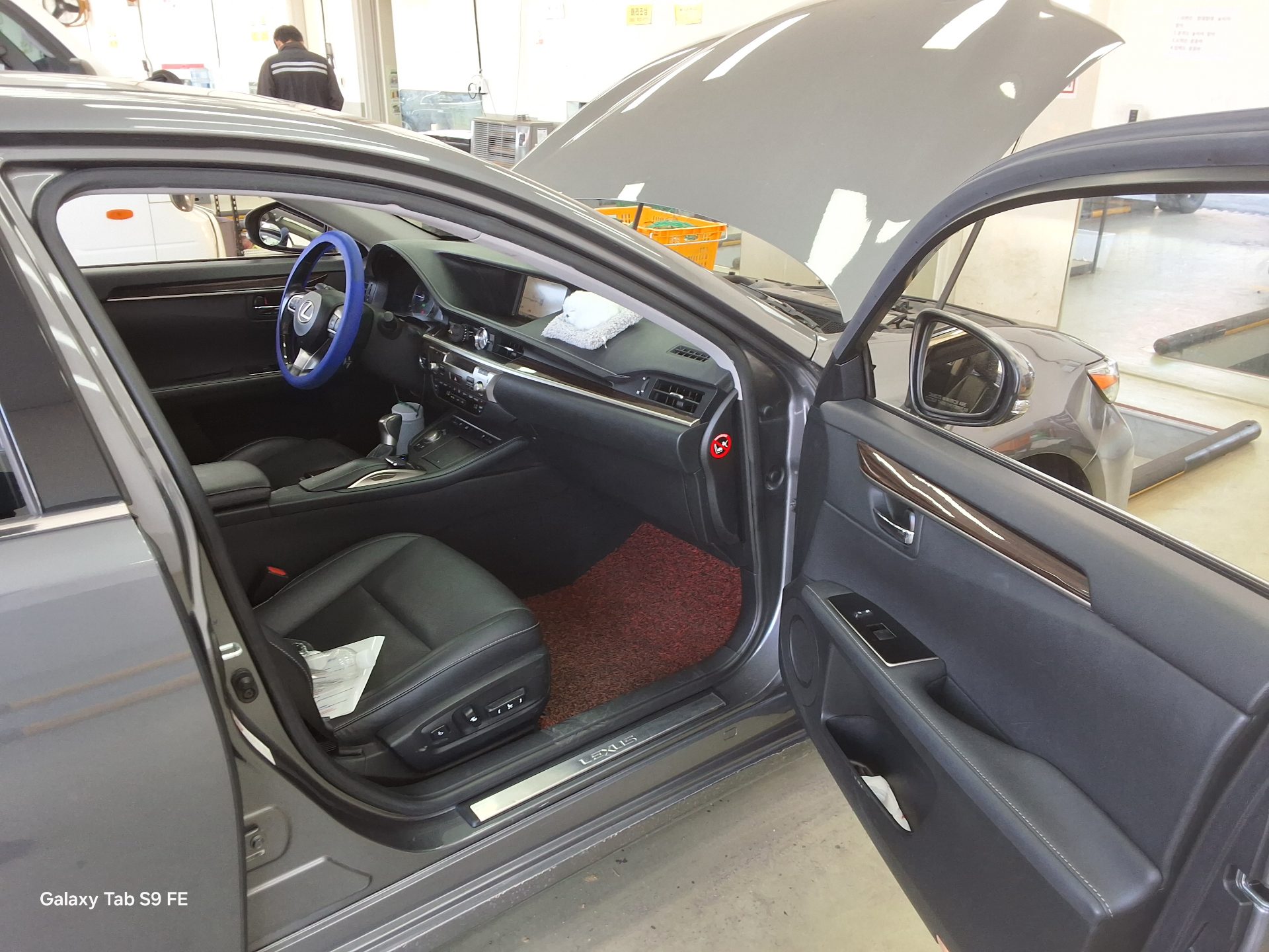 Lexus ES - 13