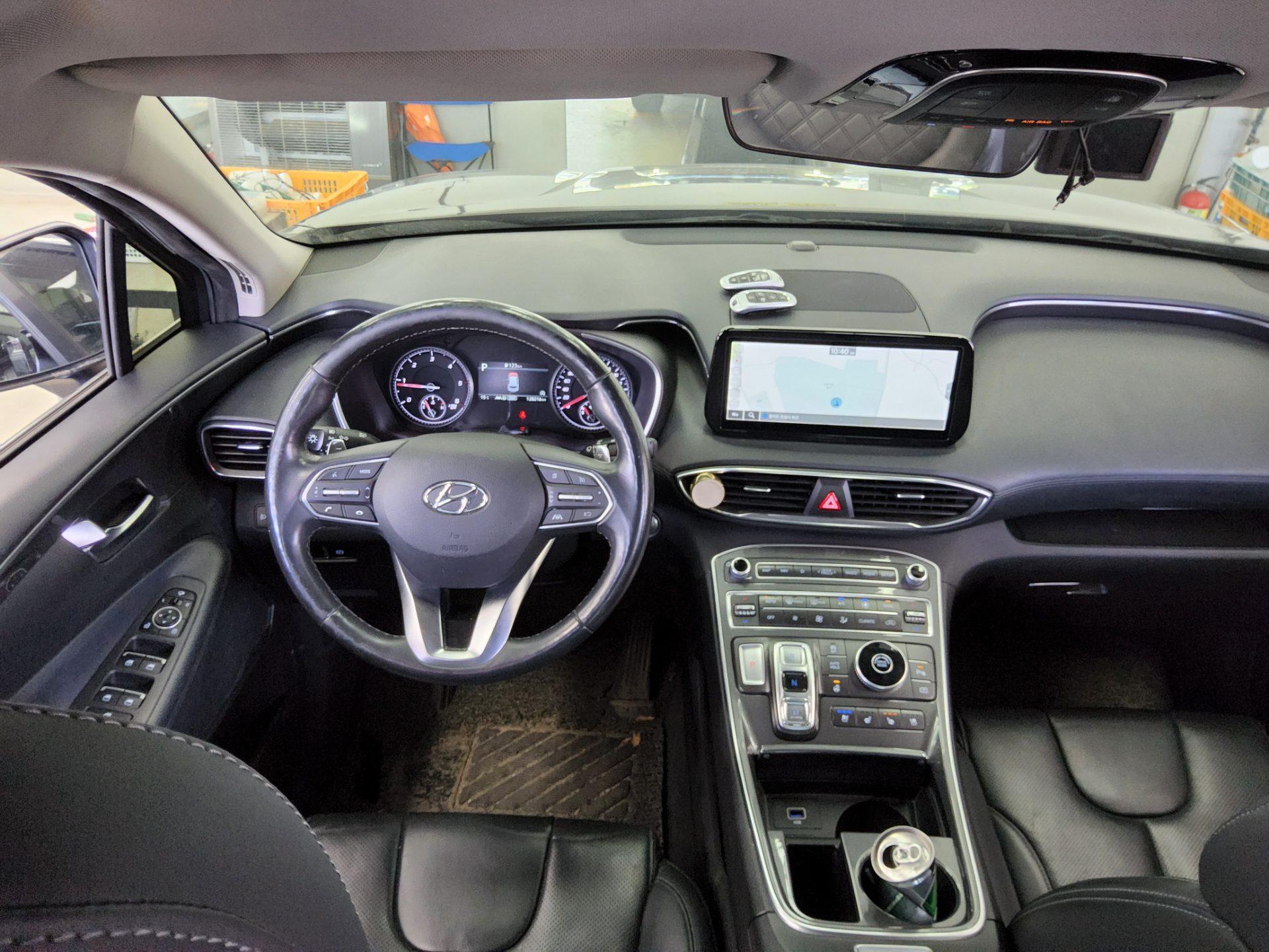 Hyundai Santa Fe 2021 - Image 10