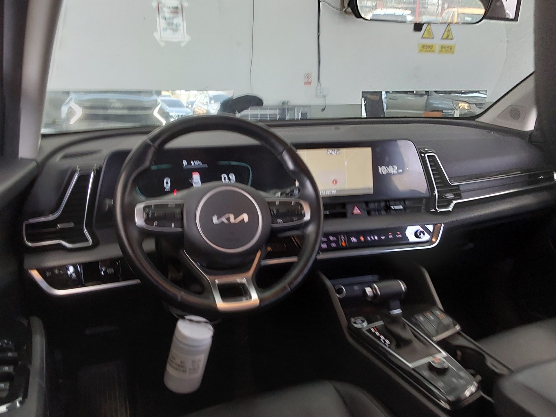 Kia Other 2023 - Image 10
