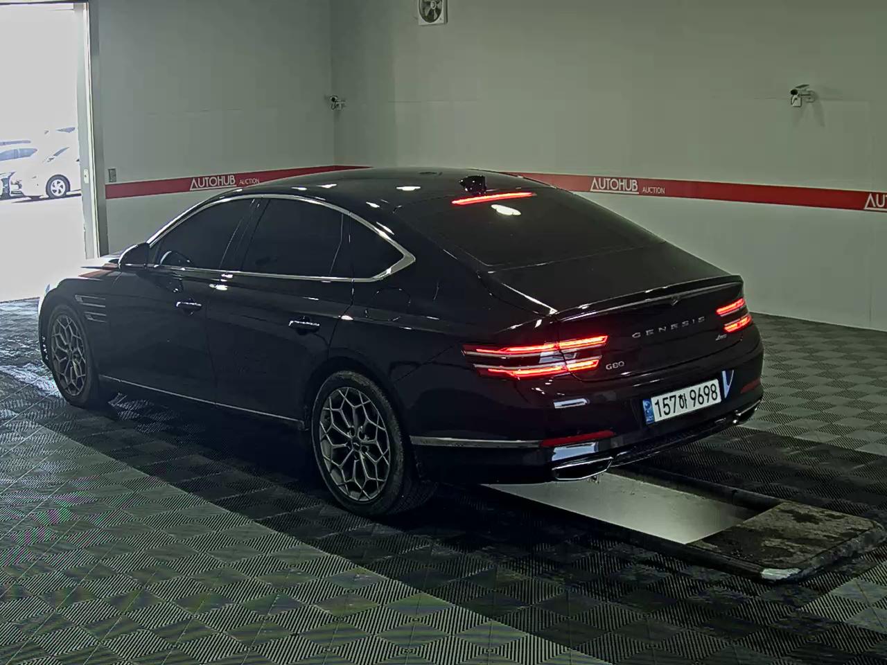 2022 - genesis g80