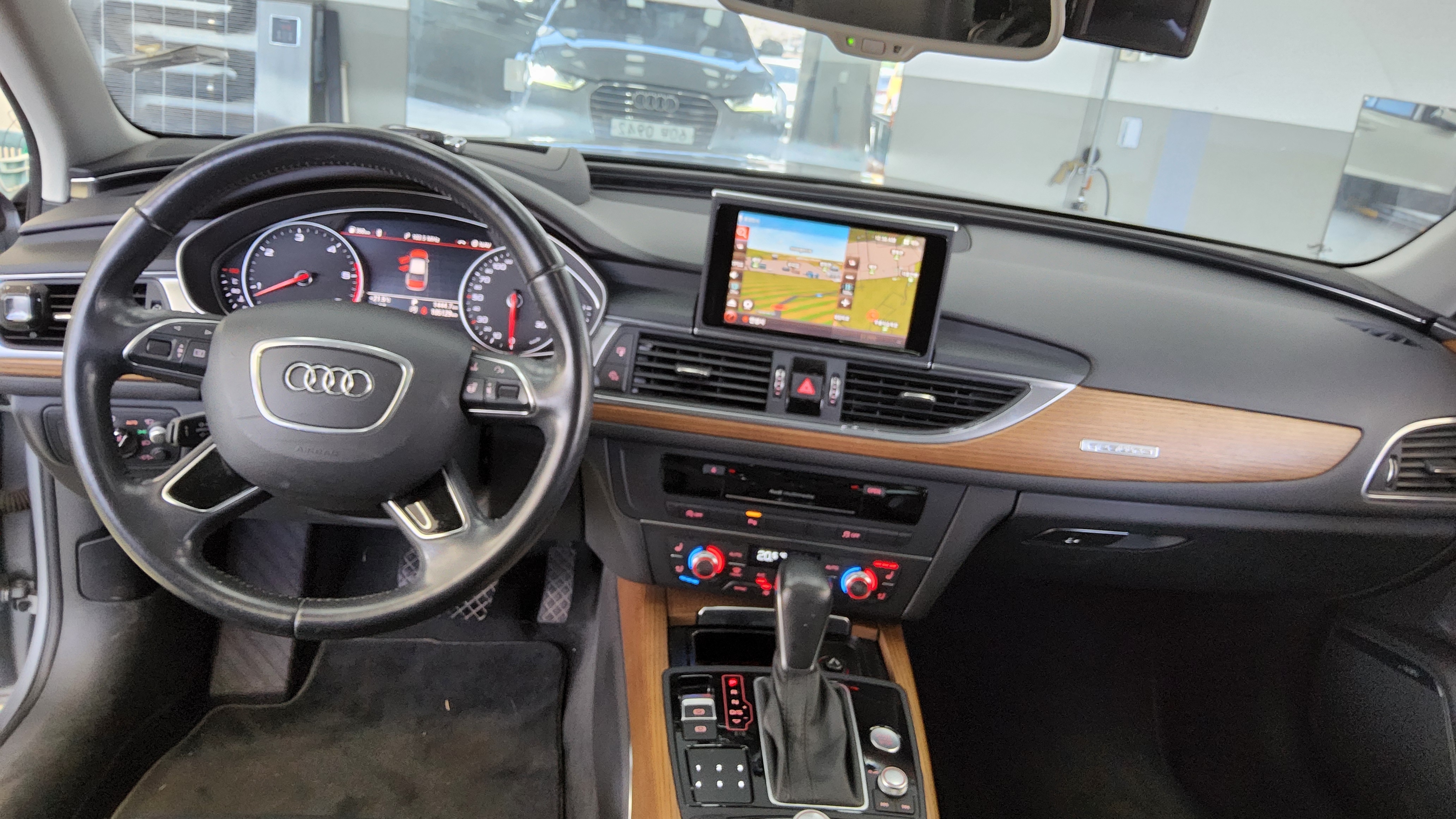 Audi A6 2016 - Image 10