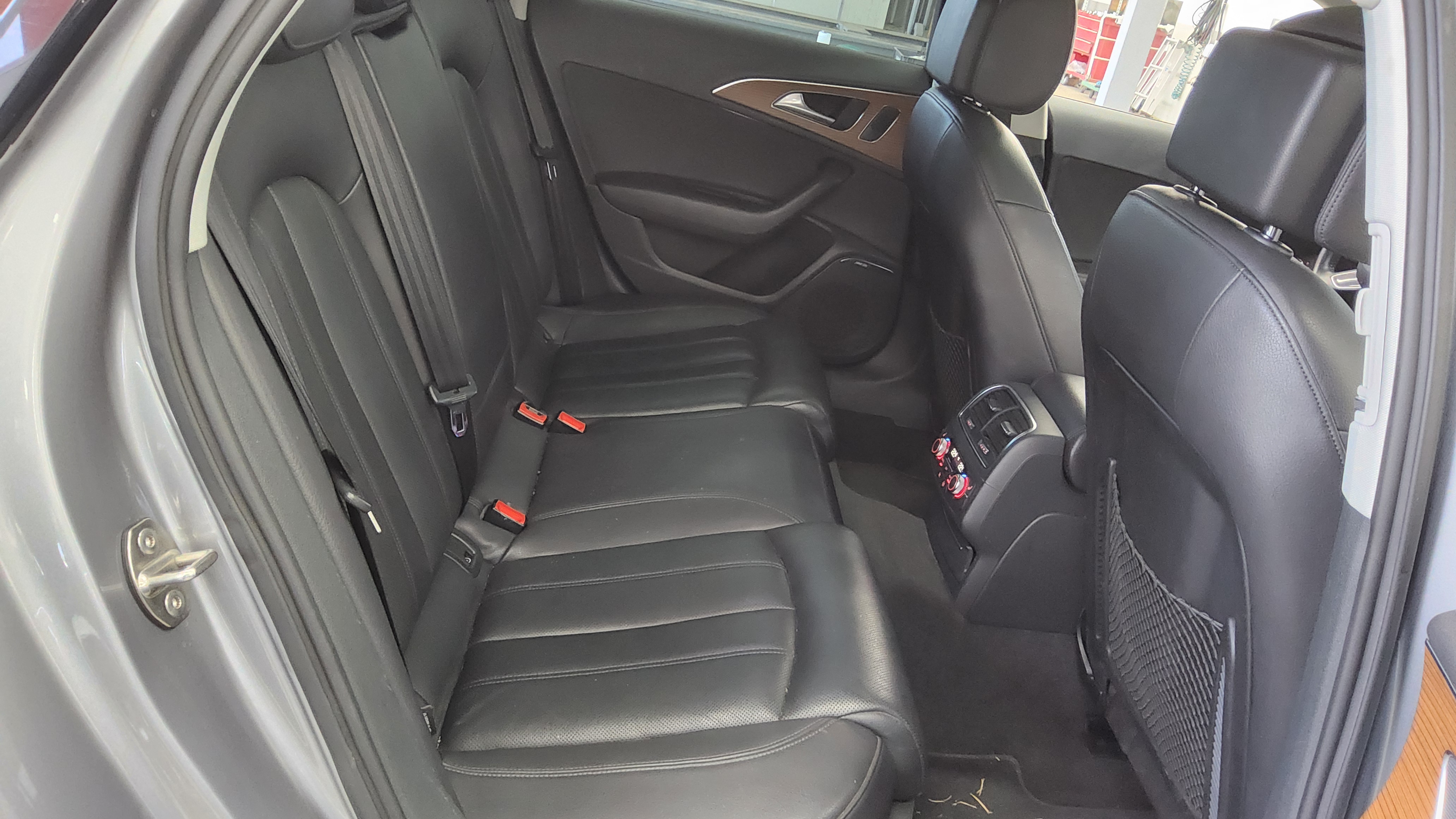 Audi A6 2016 - Image 12