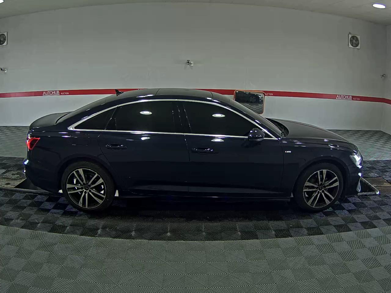 أودي A6 - 3
