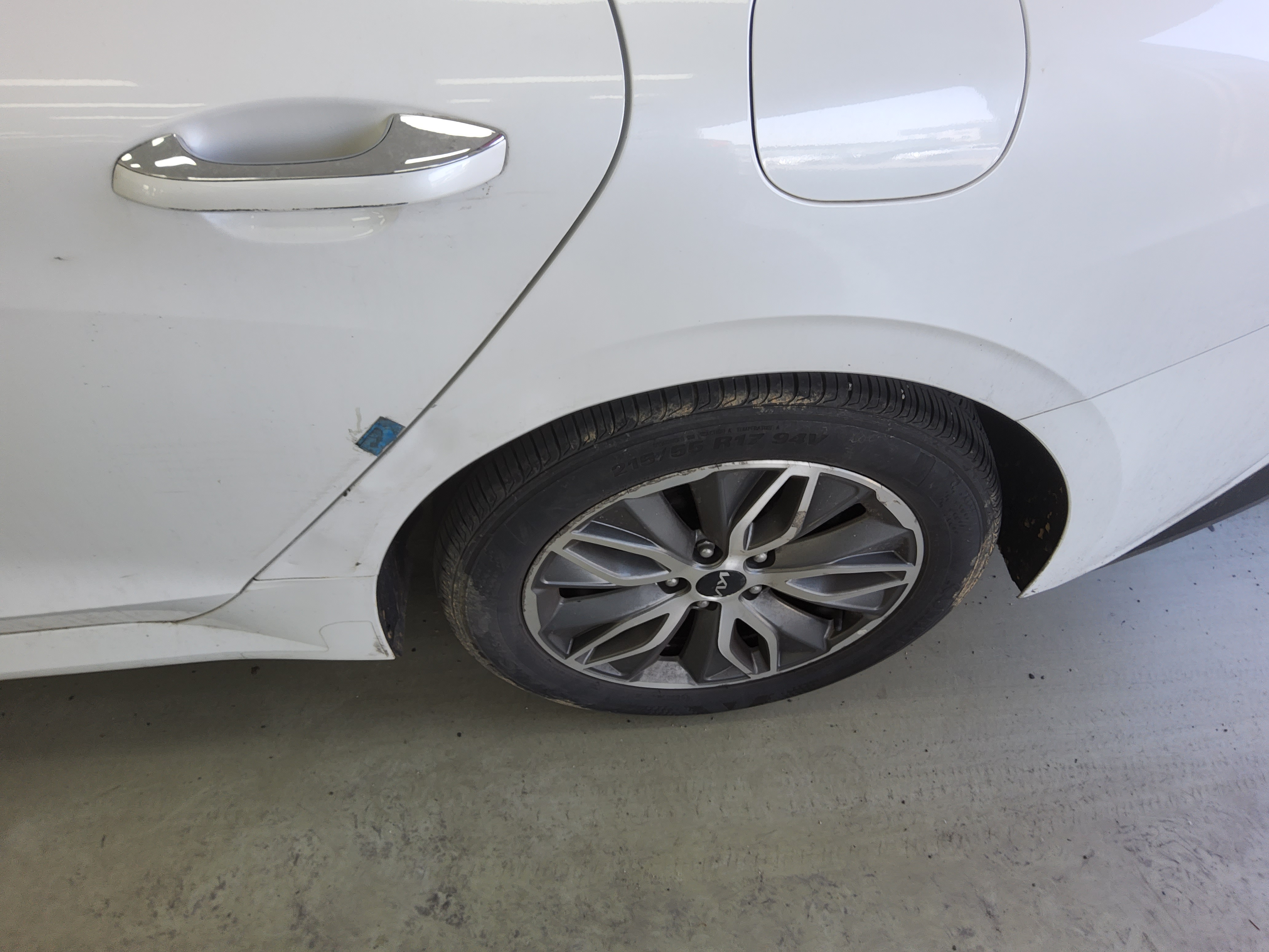 Kia K5 2023 - Image 19