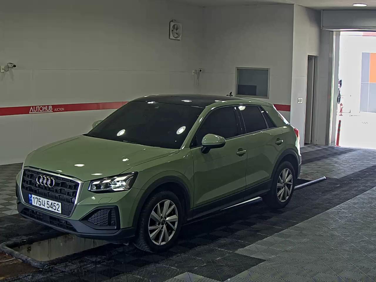 아우디 Q2