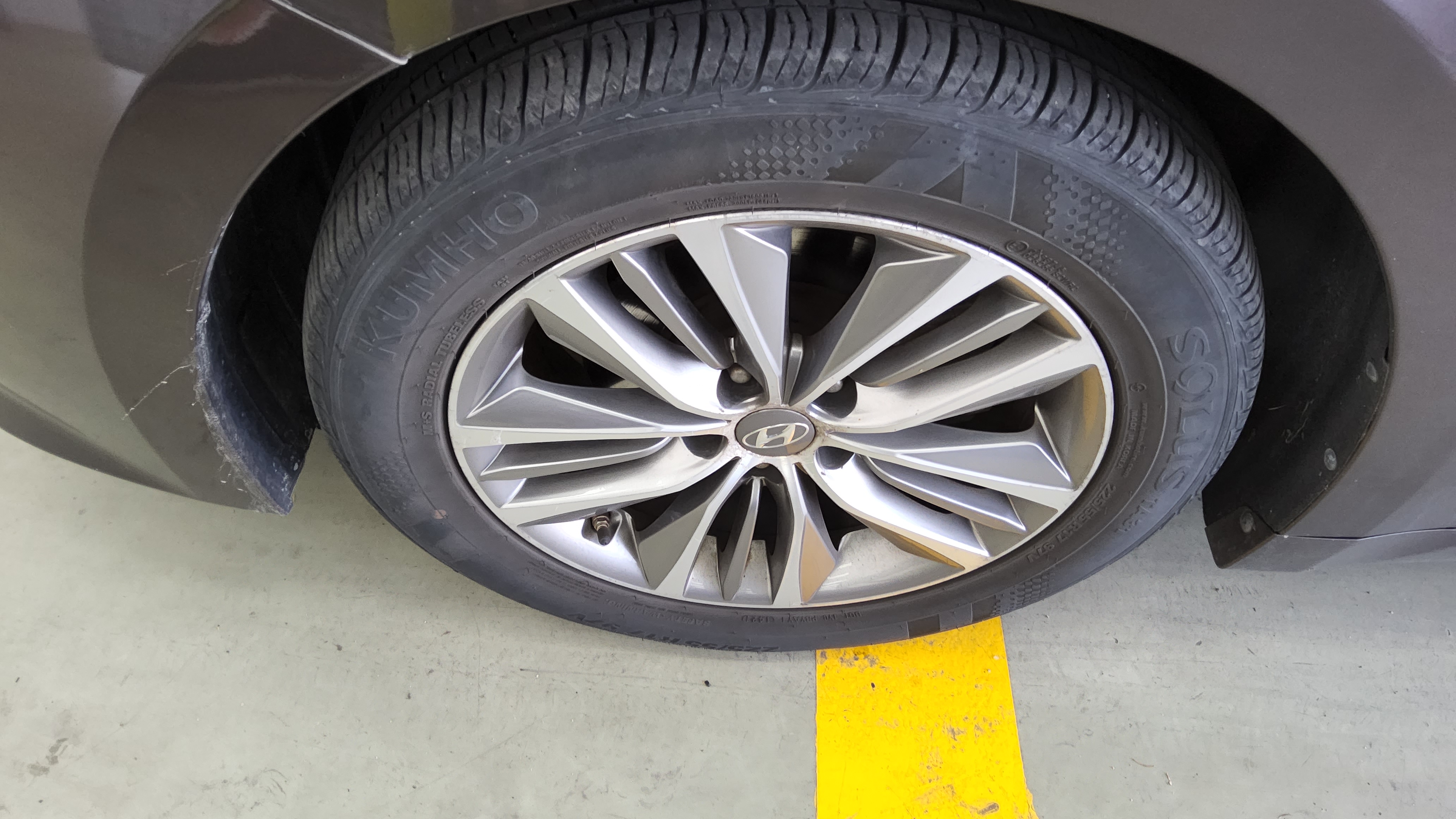 Hyundai Grandeur 2015 - Image 16