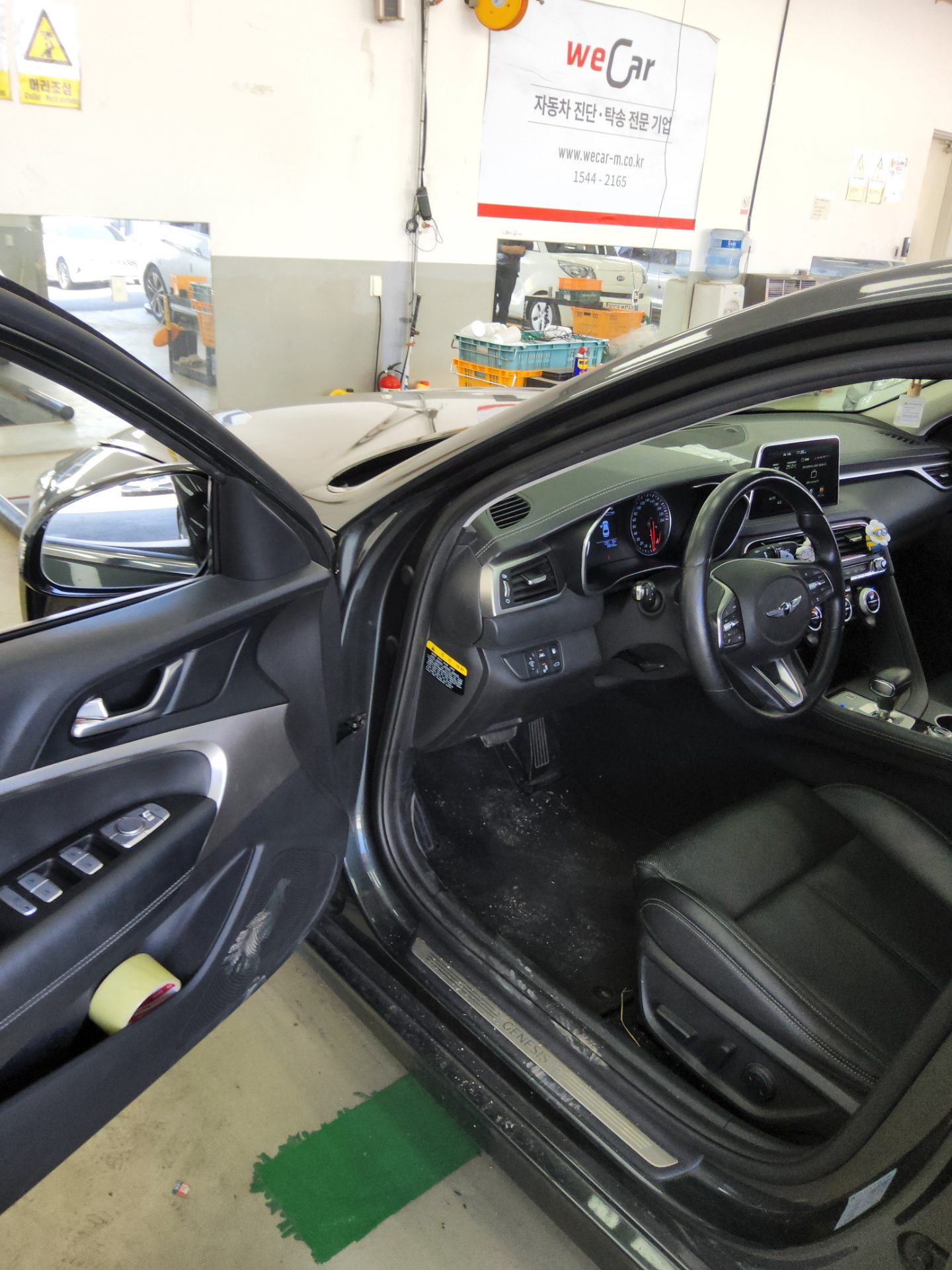 Genesis G70 - 9