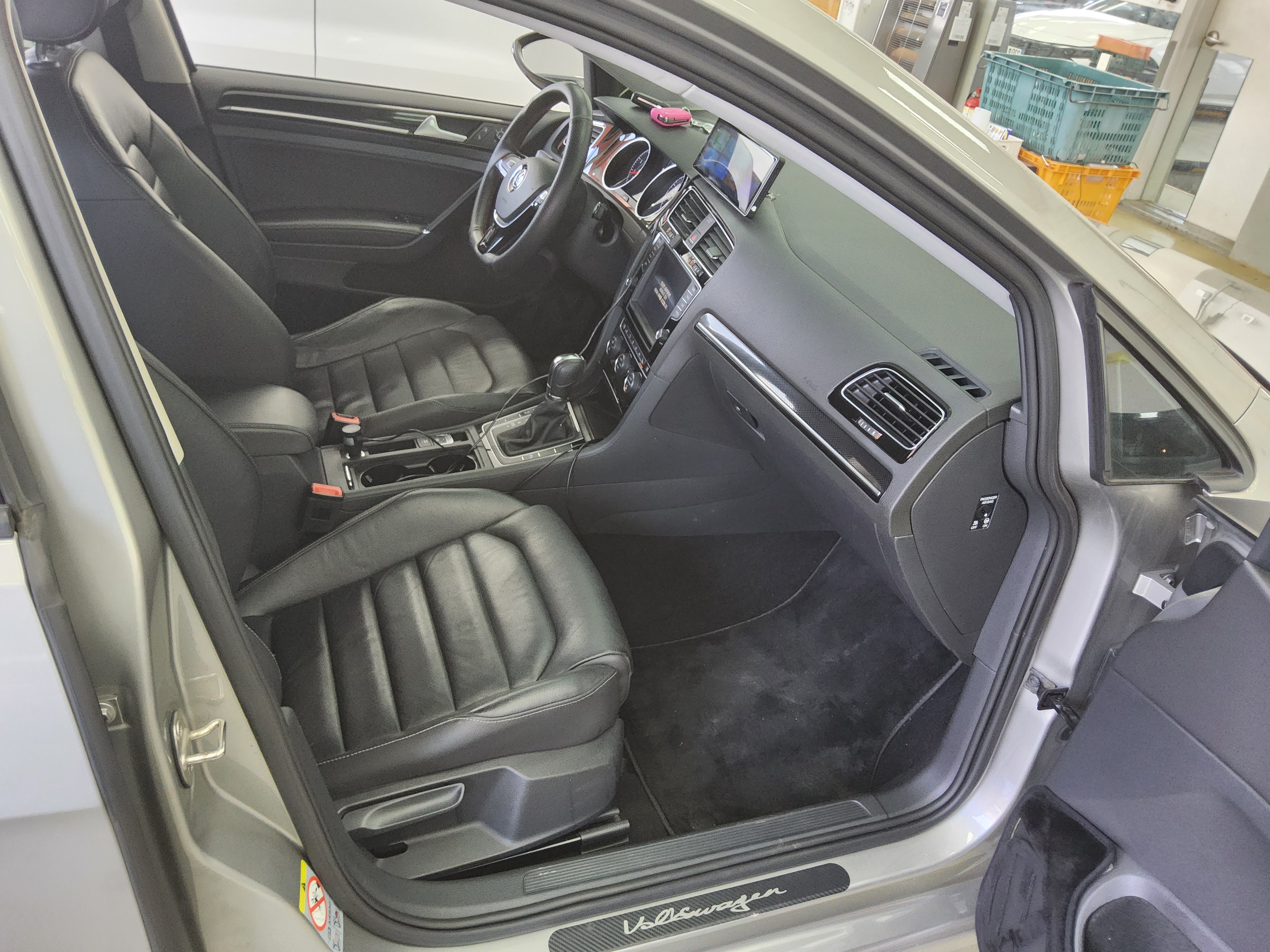 VOLKSWAGEN 골프 - 13