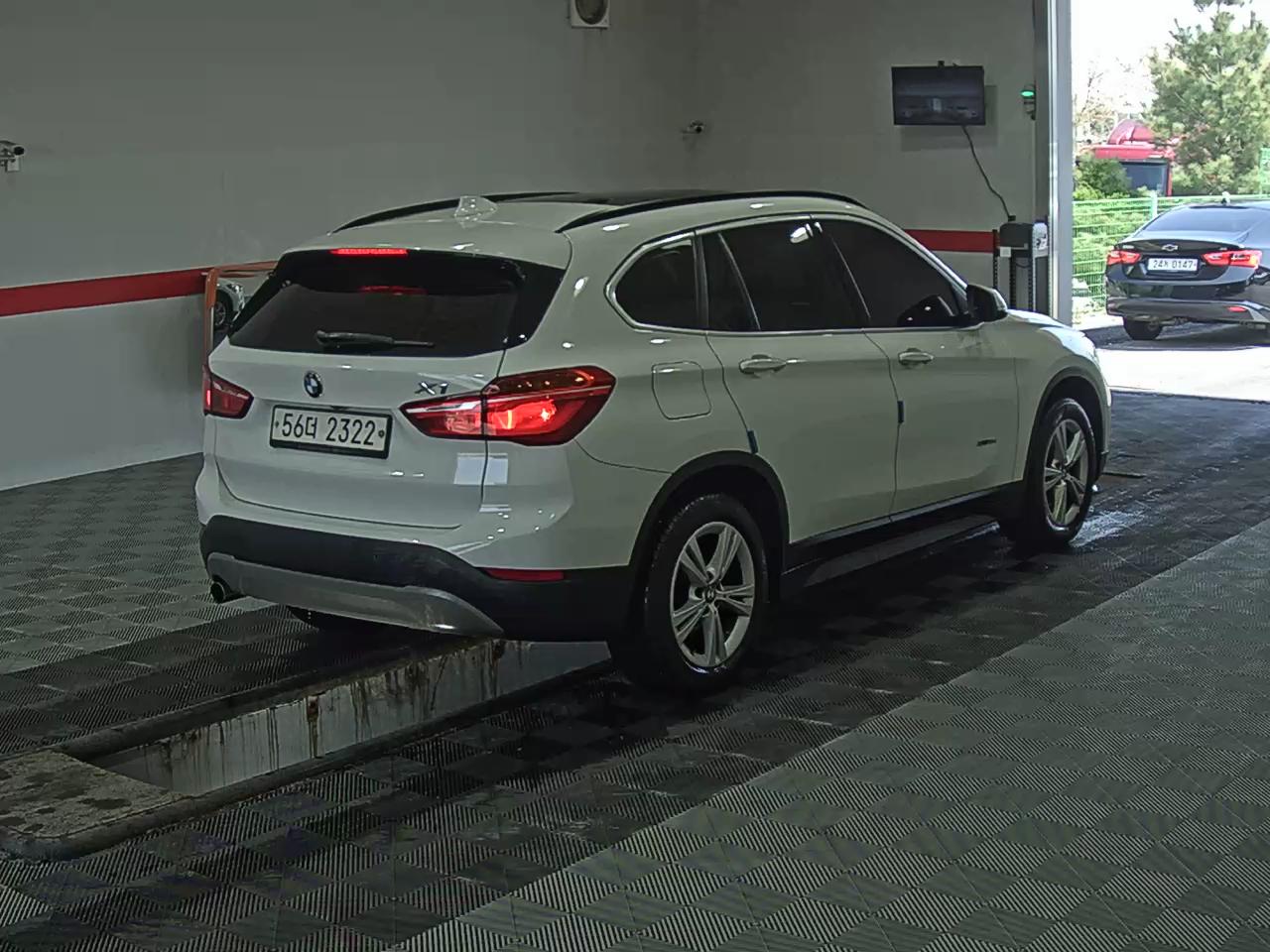 BMW X1 - 4