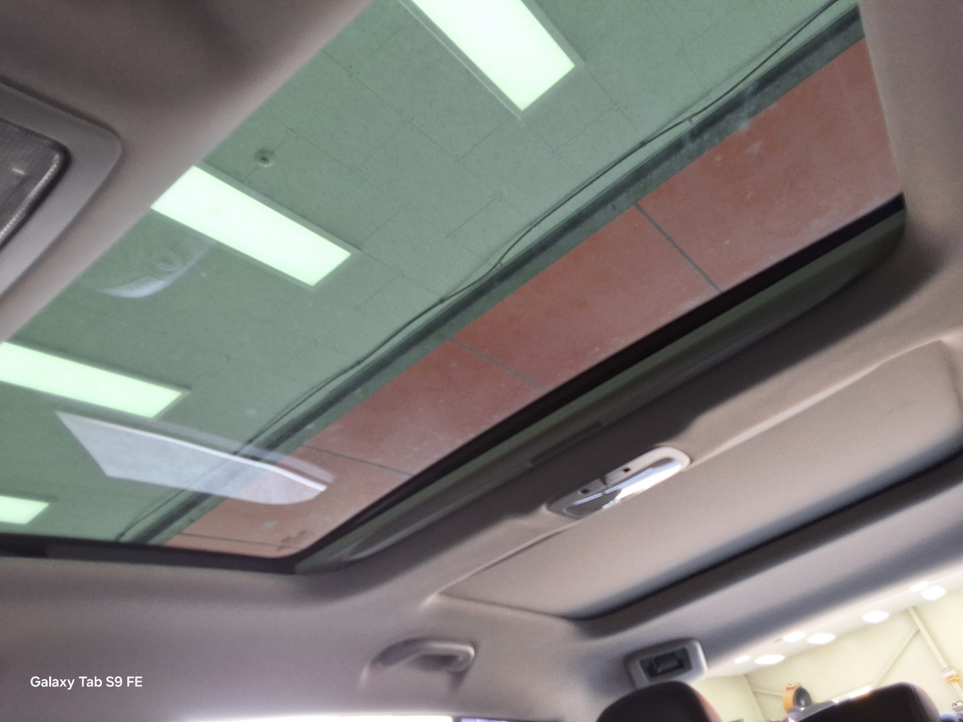 كيا سبورتاج 2012 - صورة 18