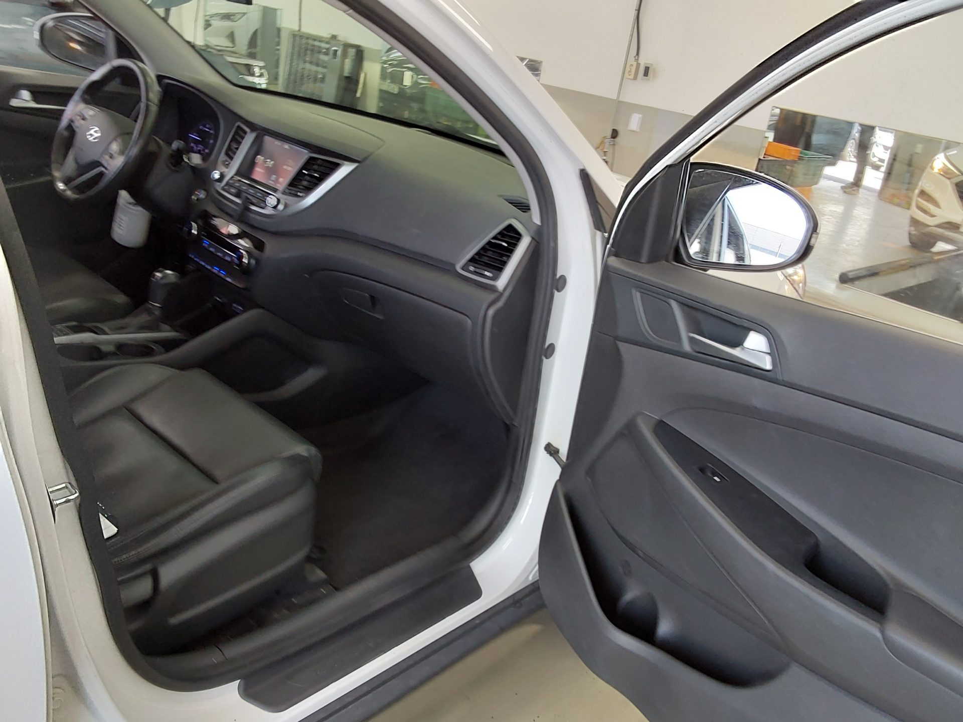 هيونداي توسان 2017 - صورة 13