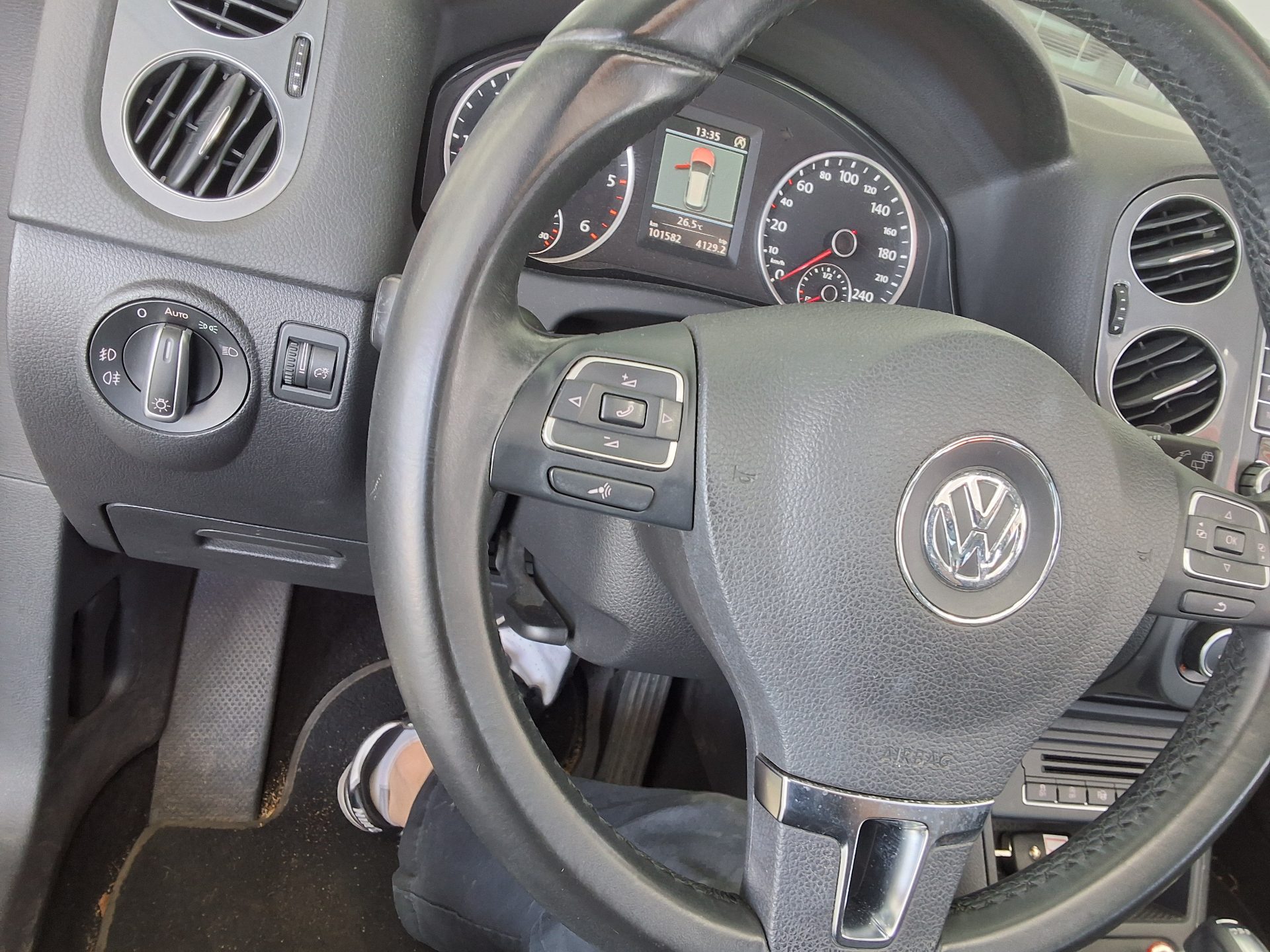 VOLKSWAGEN 티구안 - 21