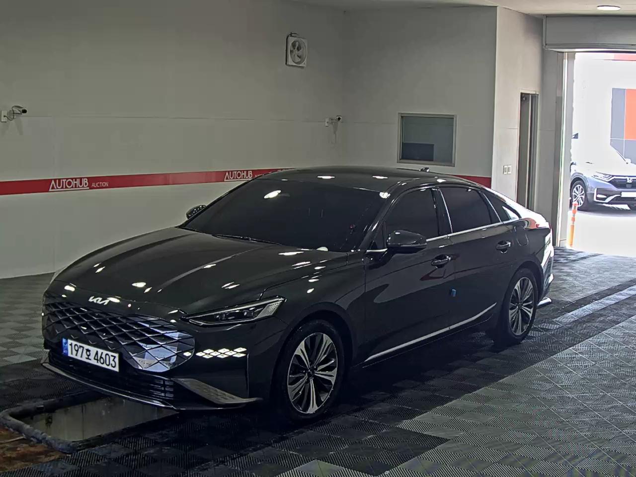 Kia K8