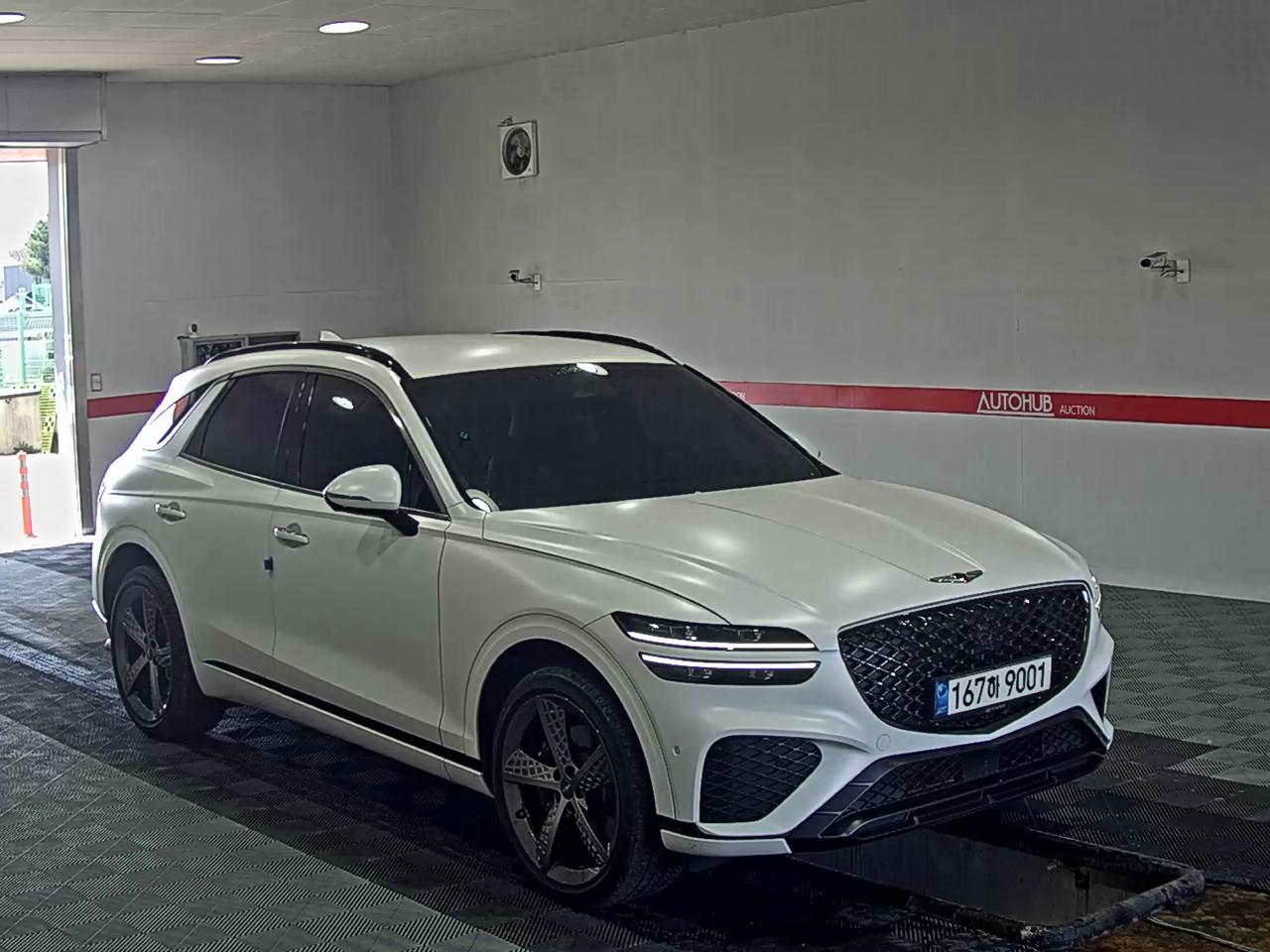 جينيسيس GV70 2021 - صورة 2