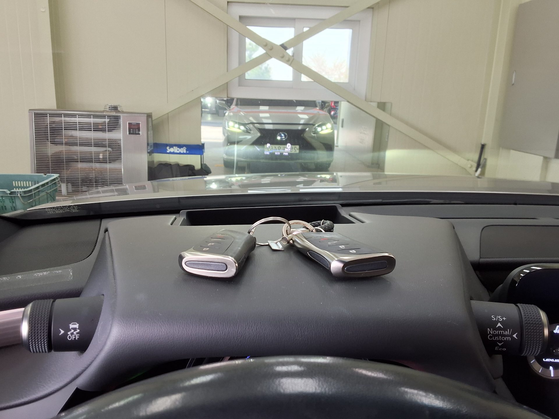 LEXUS ES - 17