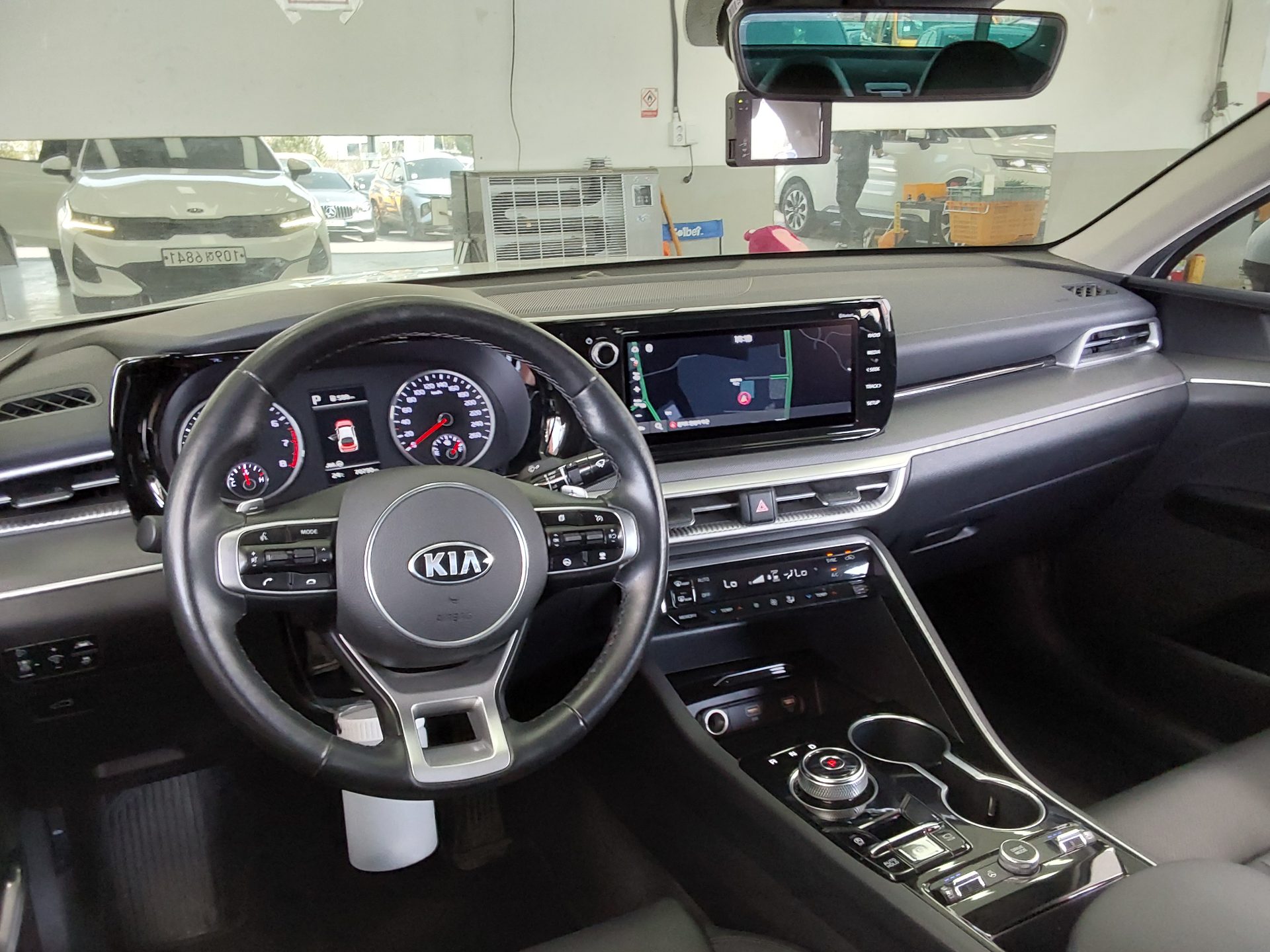 Kia K5 2021 - Image 10