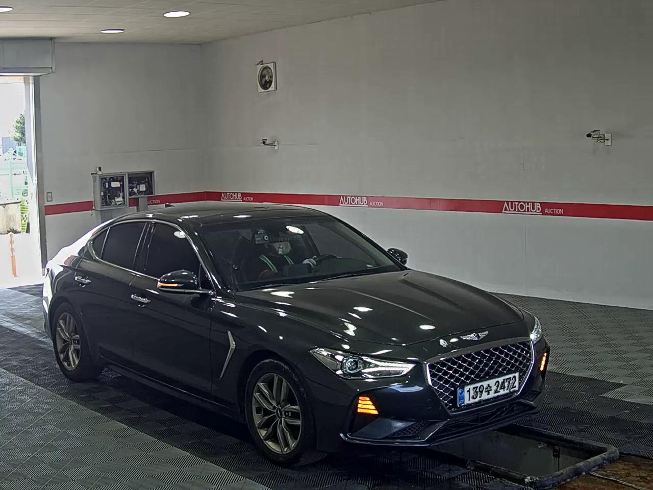 Genesis G70 - 2
