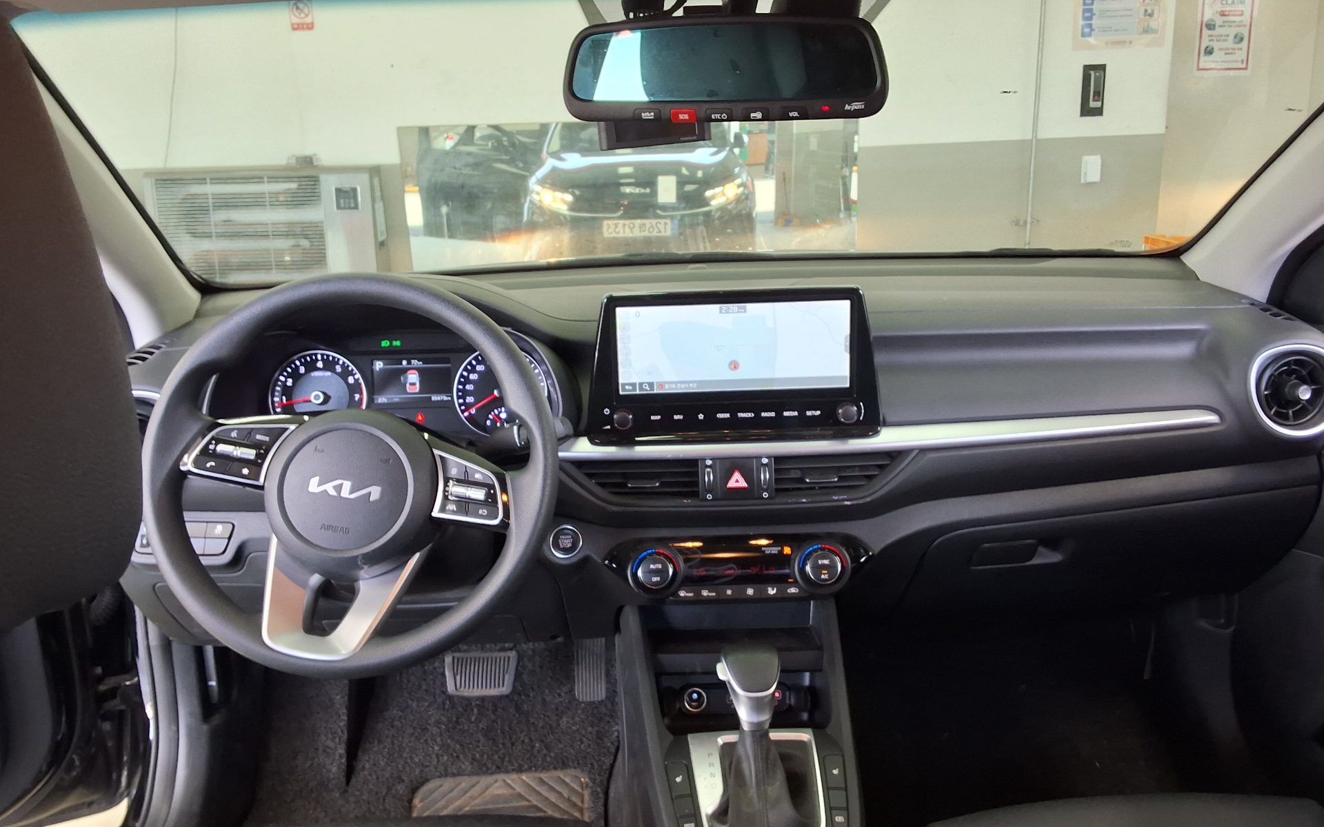 Kia K3 2022 - Image 10