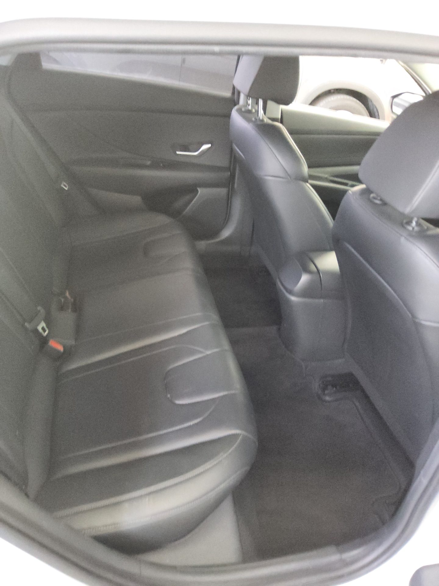 Hyundai Elantra 2021 - Image 12