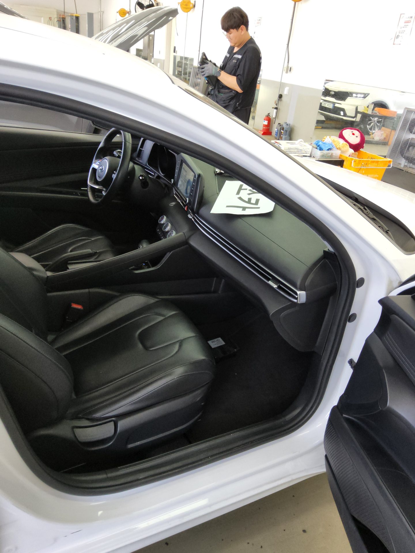 Hyundai Elantra 2021 - Image 13