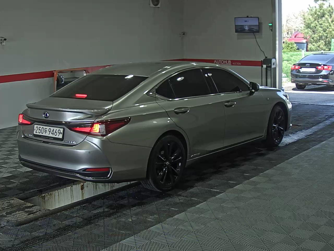 LEXUS ES - 4