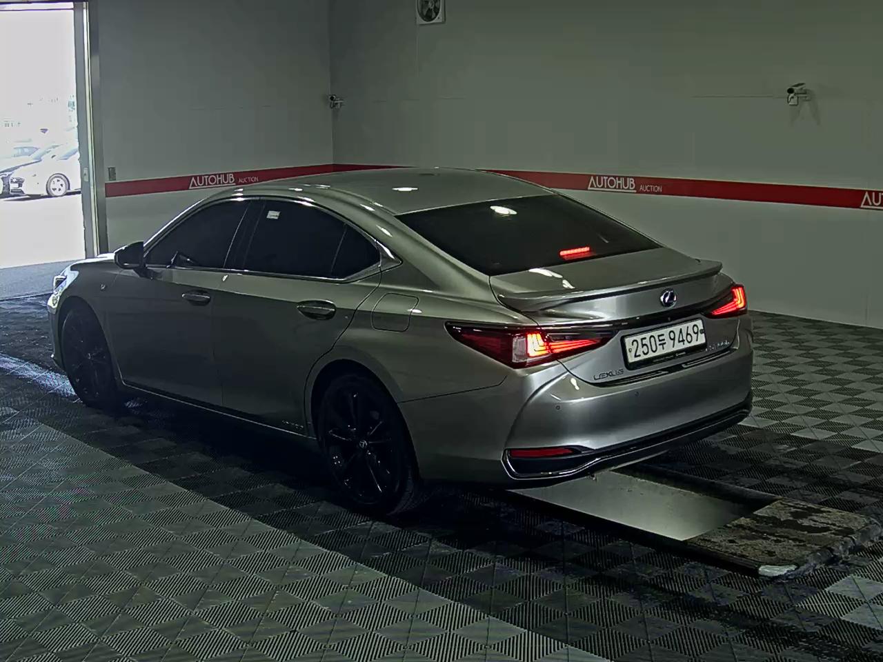 LEXUS ES - 5