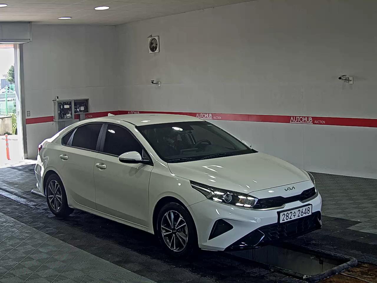 Kia K3 2022 - Image 2