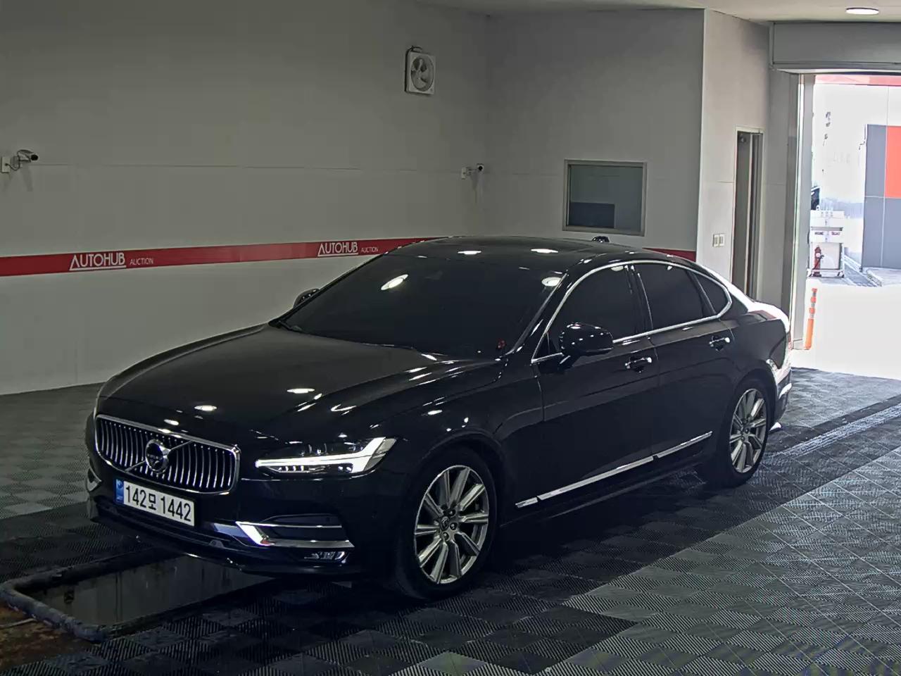 Volvo Volvo