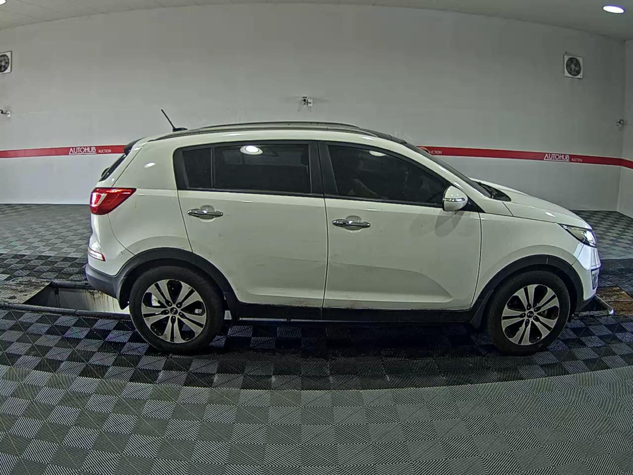 Kia Sportage 2012 - Image 3