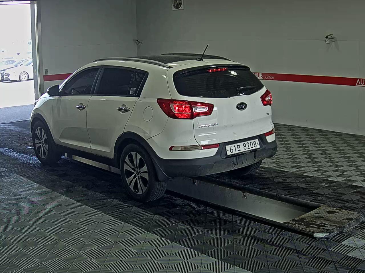 Kia Sportage 2012 - Image 5