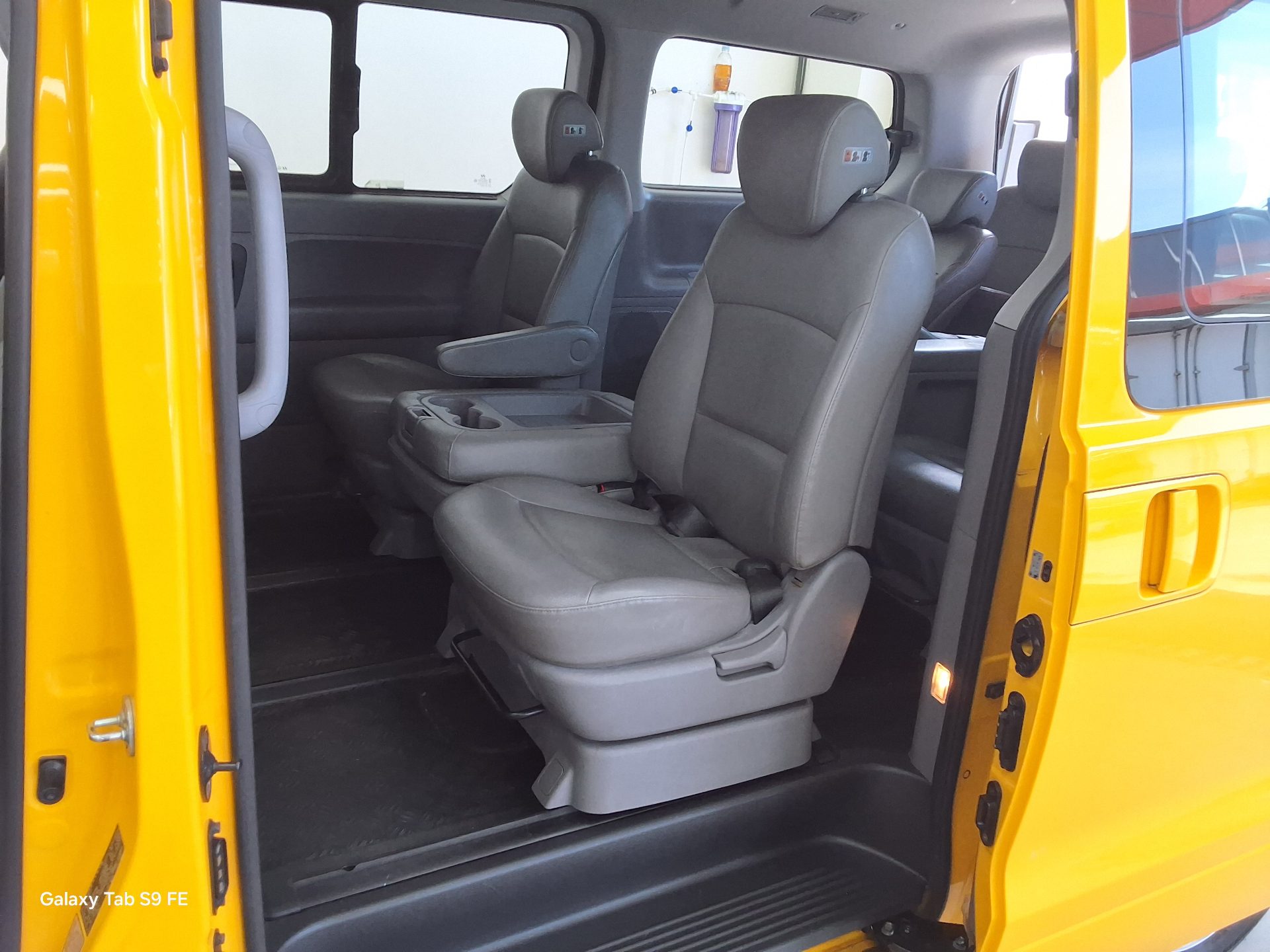 Hyundai Grand Starex 2017 - Image 11